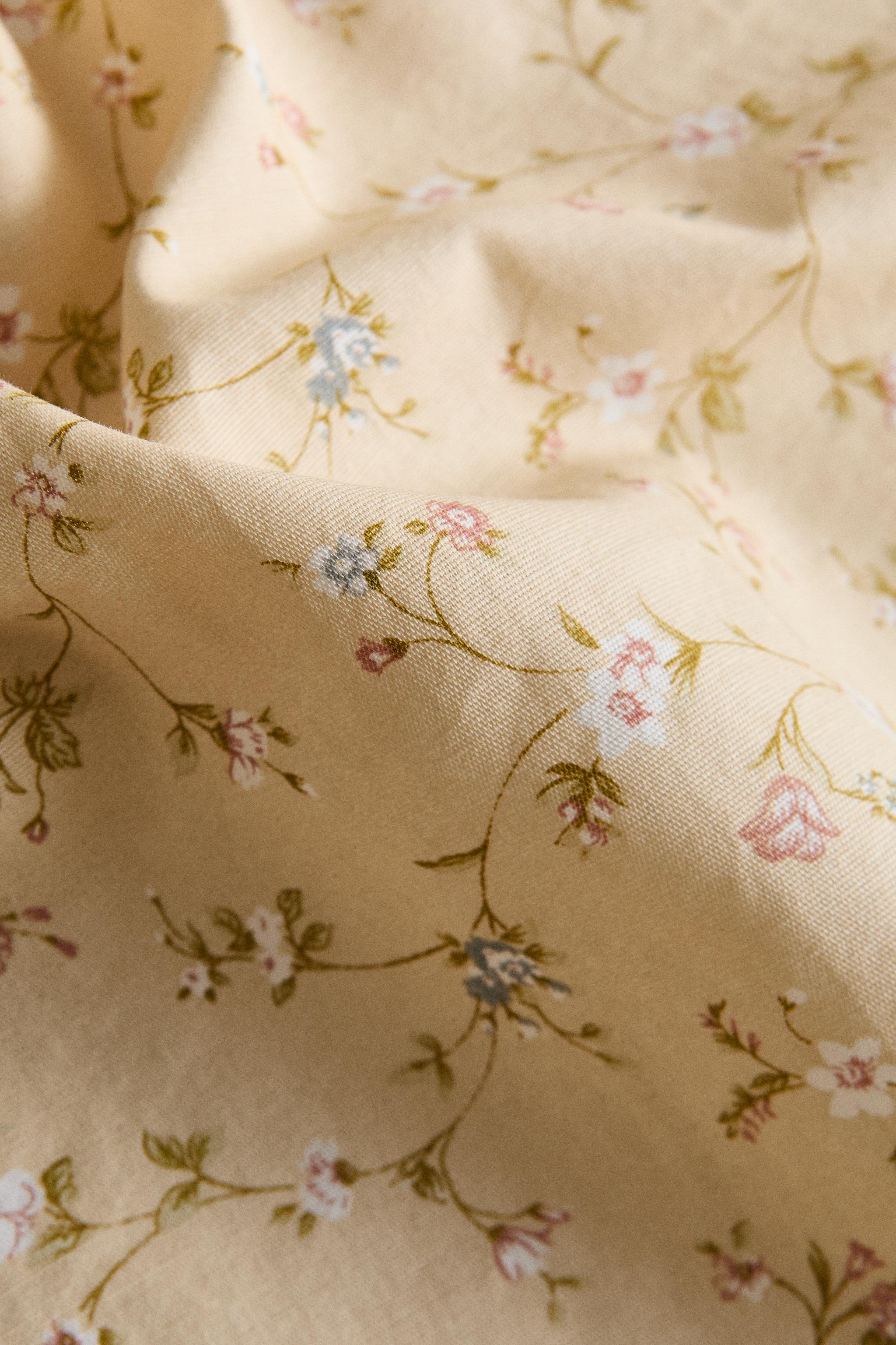 SET OF FLORAL COTTON NAPKINS (SET OF 2)