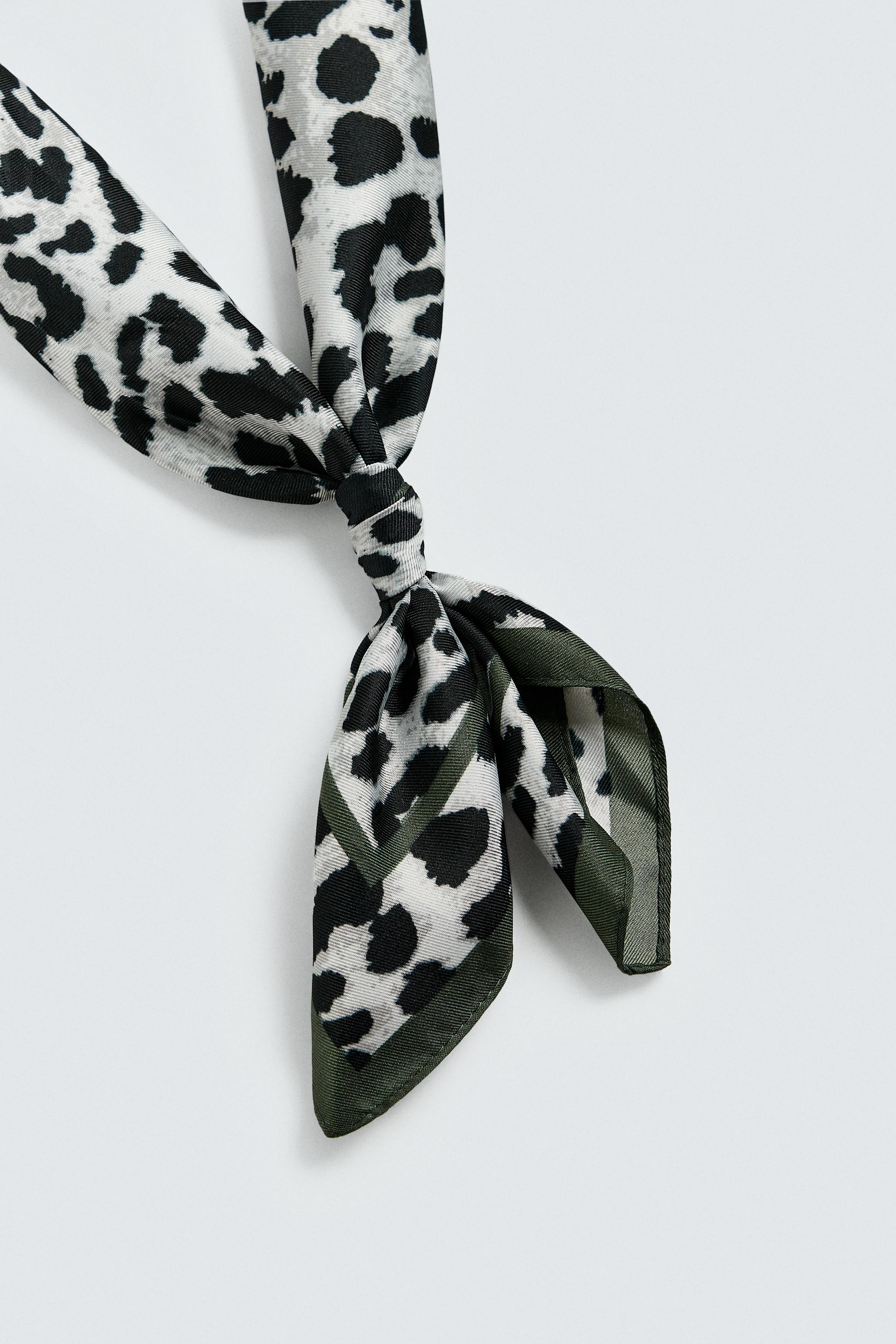 ANIMAL PRINT BANDANA