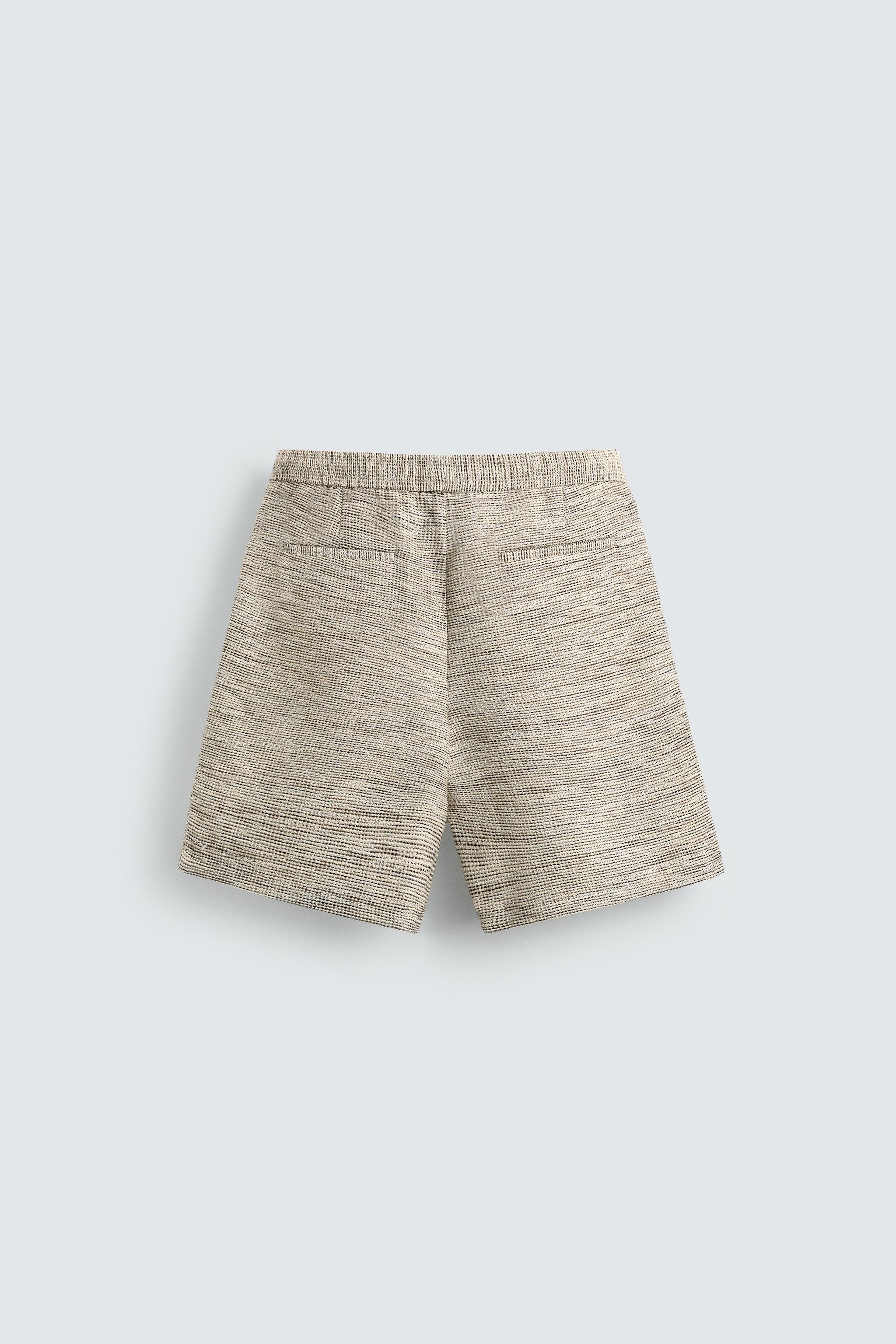 TEXTURED CONTRAST SHORTS