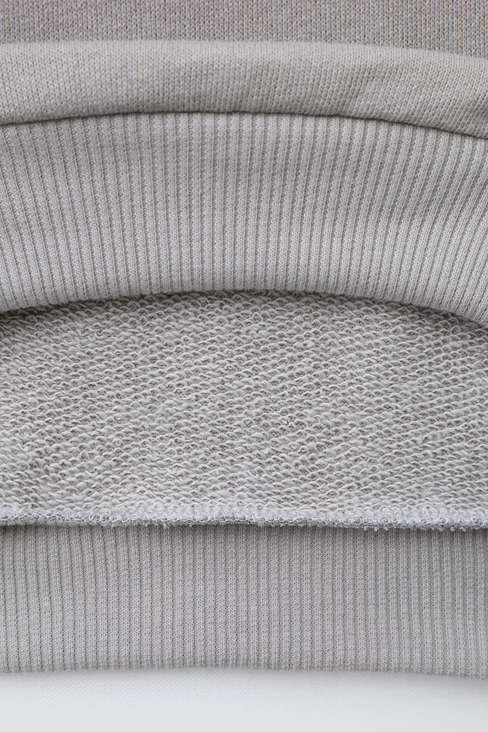 PRINTED JOGGING SWEATSHIRT AND JOGGER SET