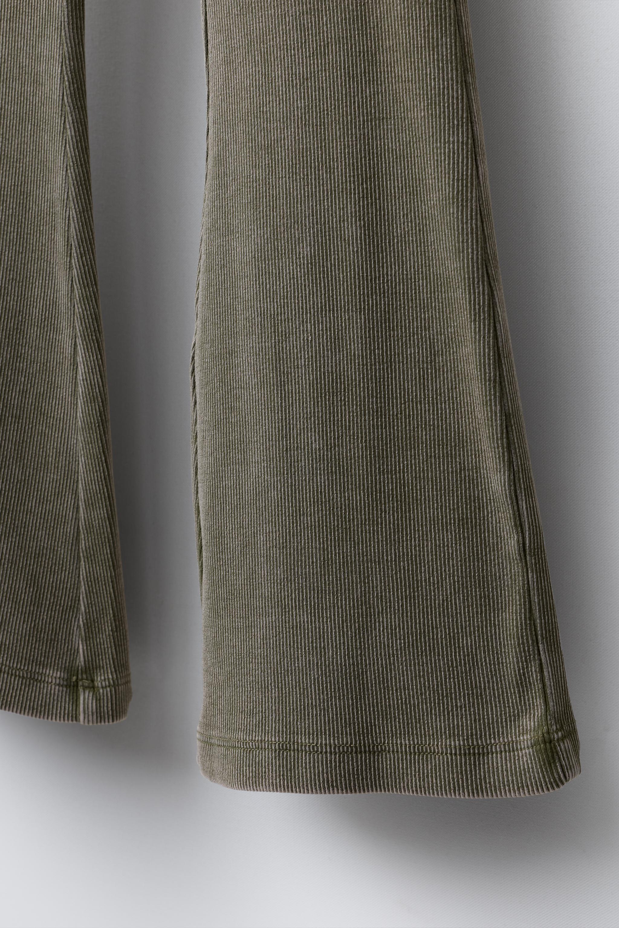 HEAVY WEIGHT T-SHIRT AND WASHED EFFECT RIB FLARE LEGGINGS SET