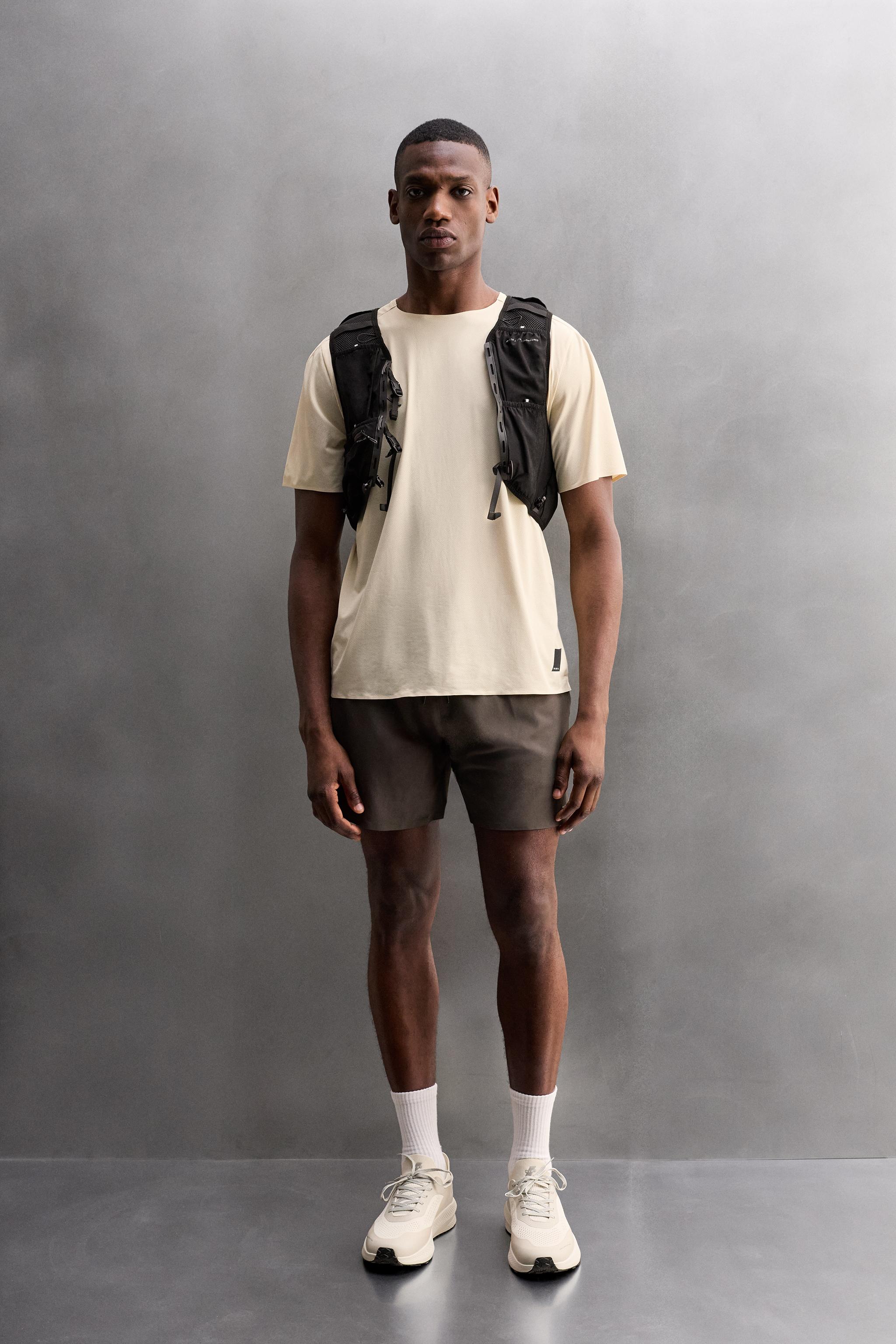 COLOR BLOCK TECHNICAL T-SHIRT