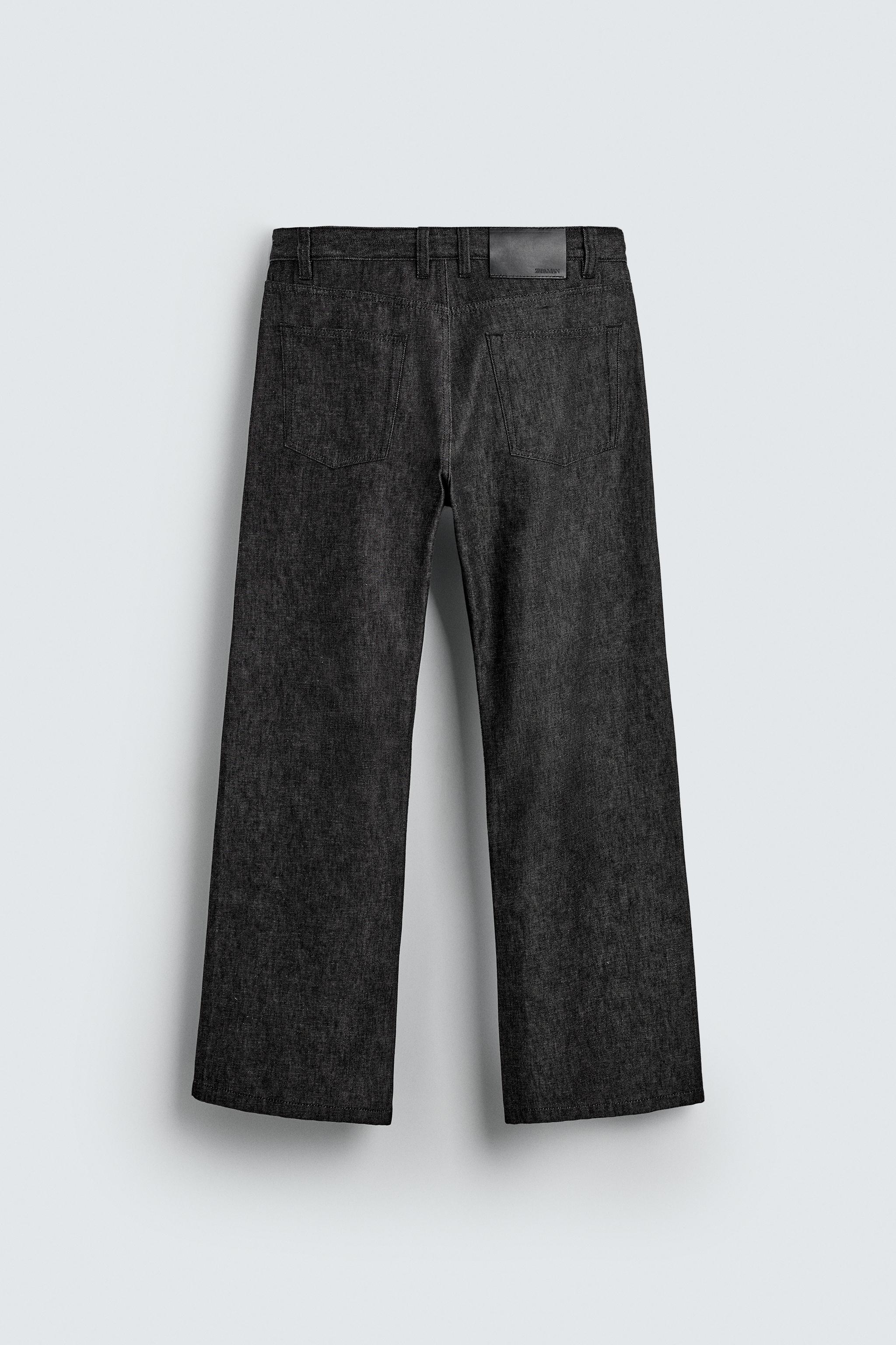 RELAXED FLARE FIT JEANS