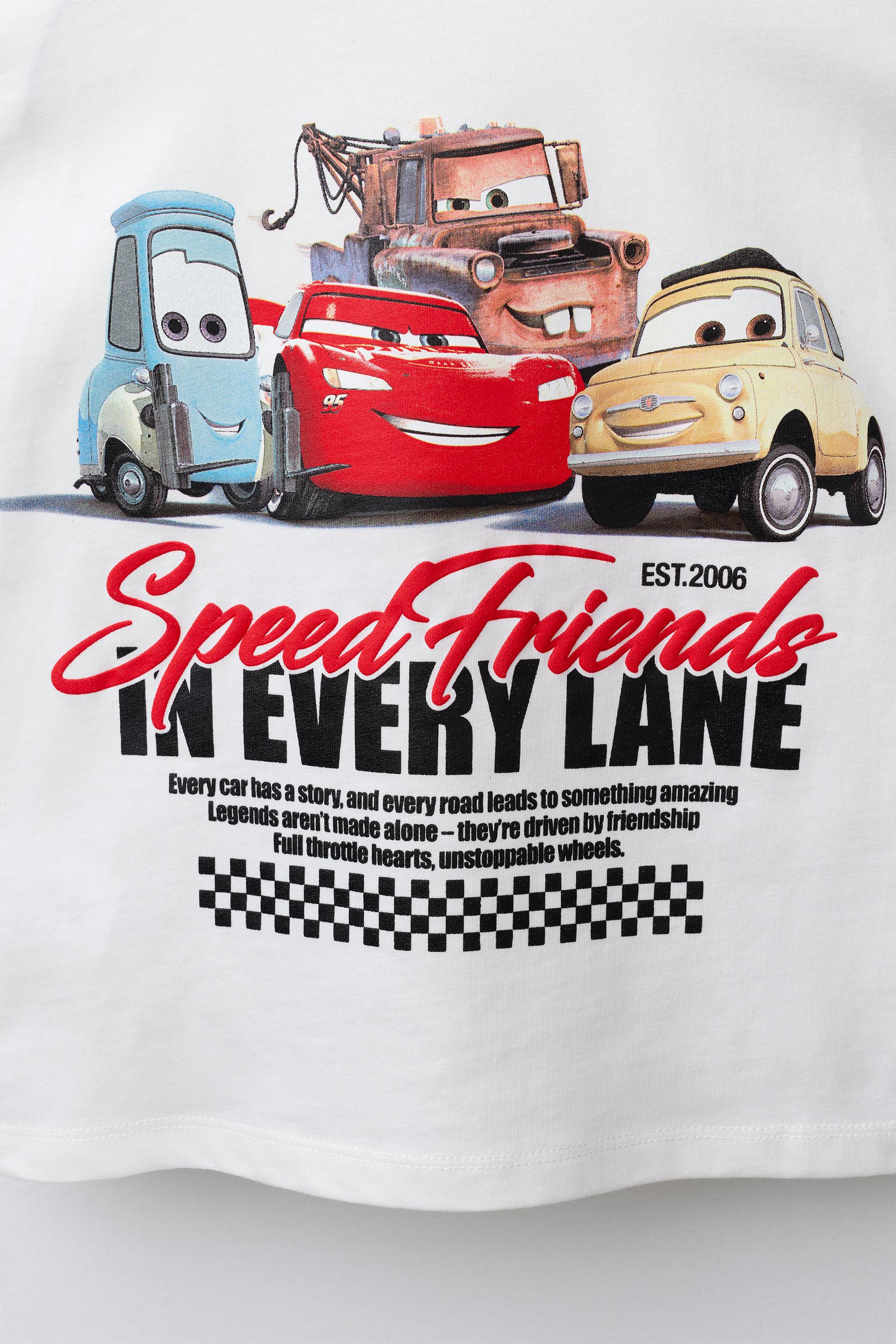 CARS LIGHTNING MCQUEEN AND FRIENDS © DISNEY T-SHIRT