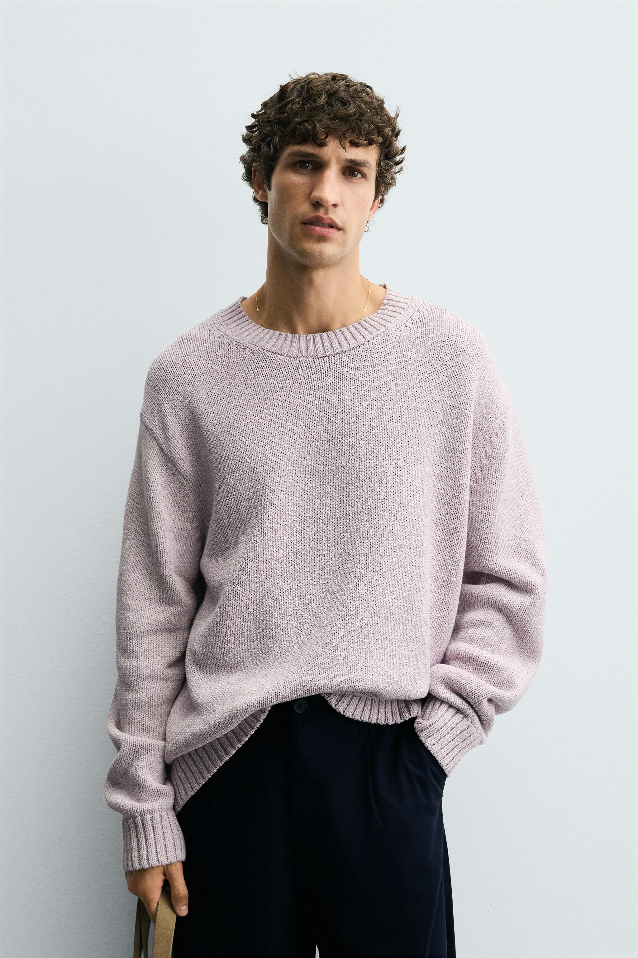 TEXTURED KNIT SWEATER