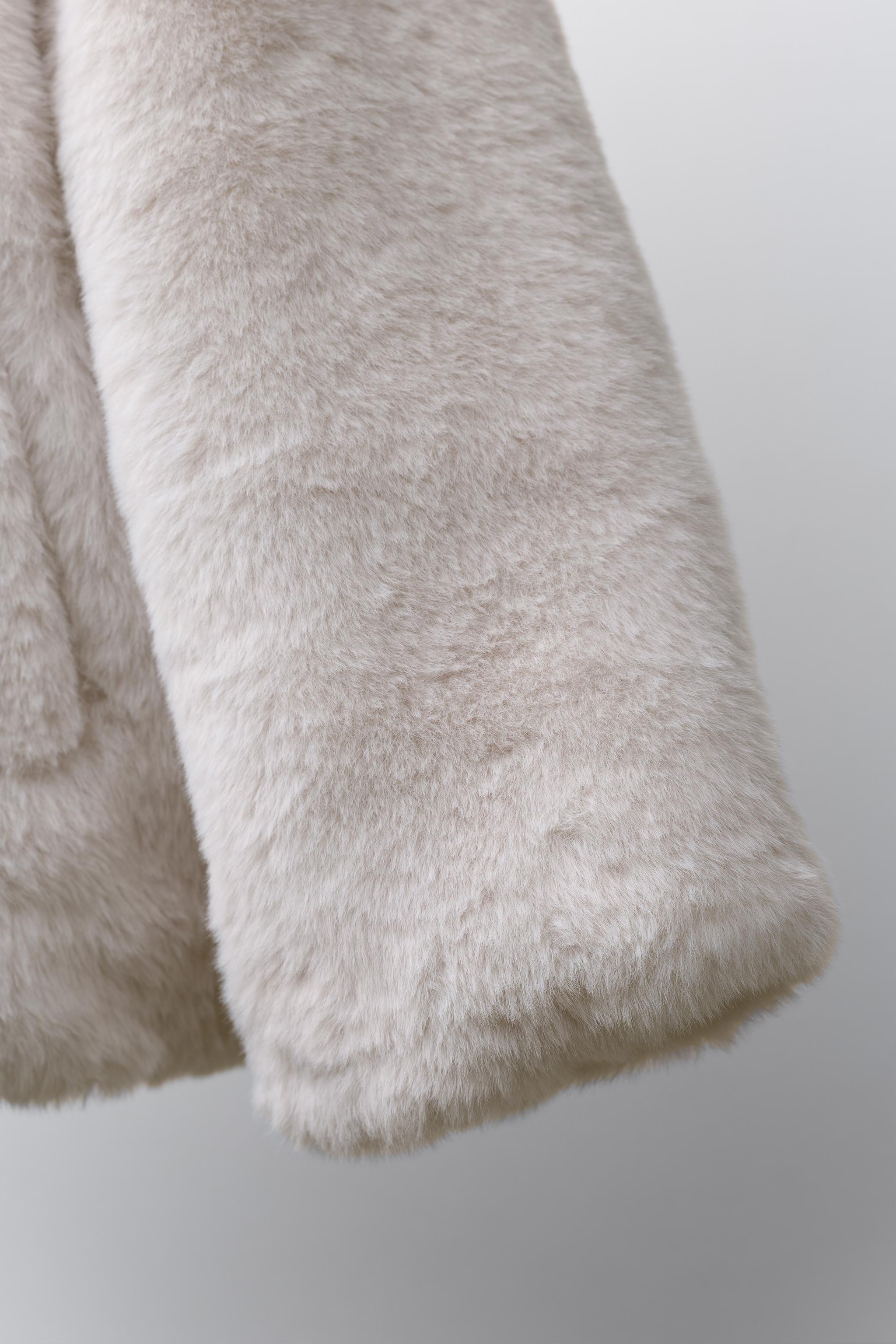 FAUX FUR HOODIE JACKET