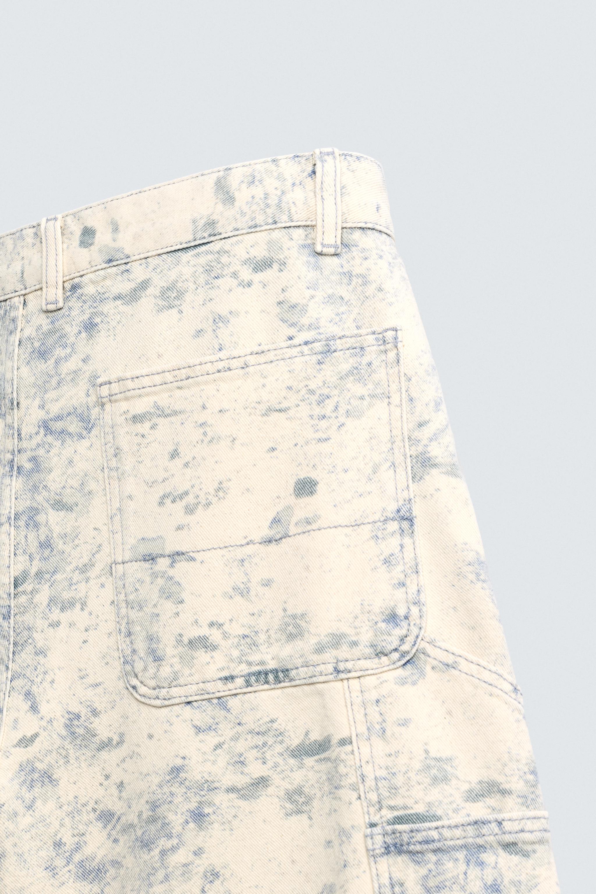 ABSTRACT PRINT CARPENTER POCKET BERMUDA SHORTS