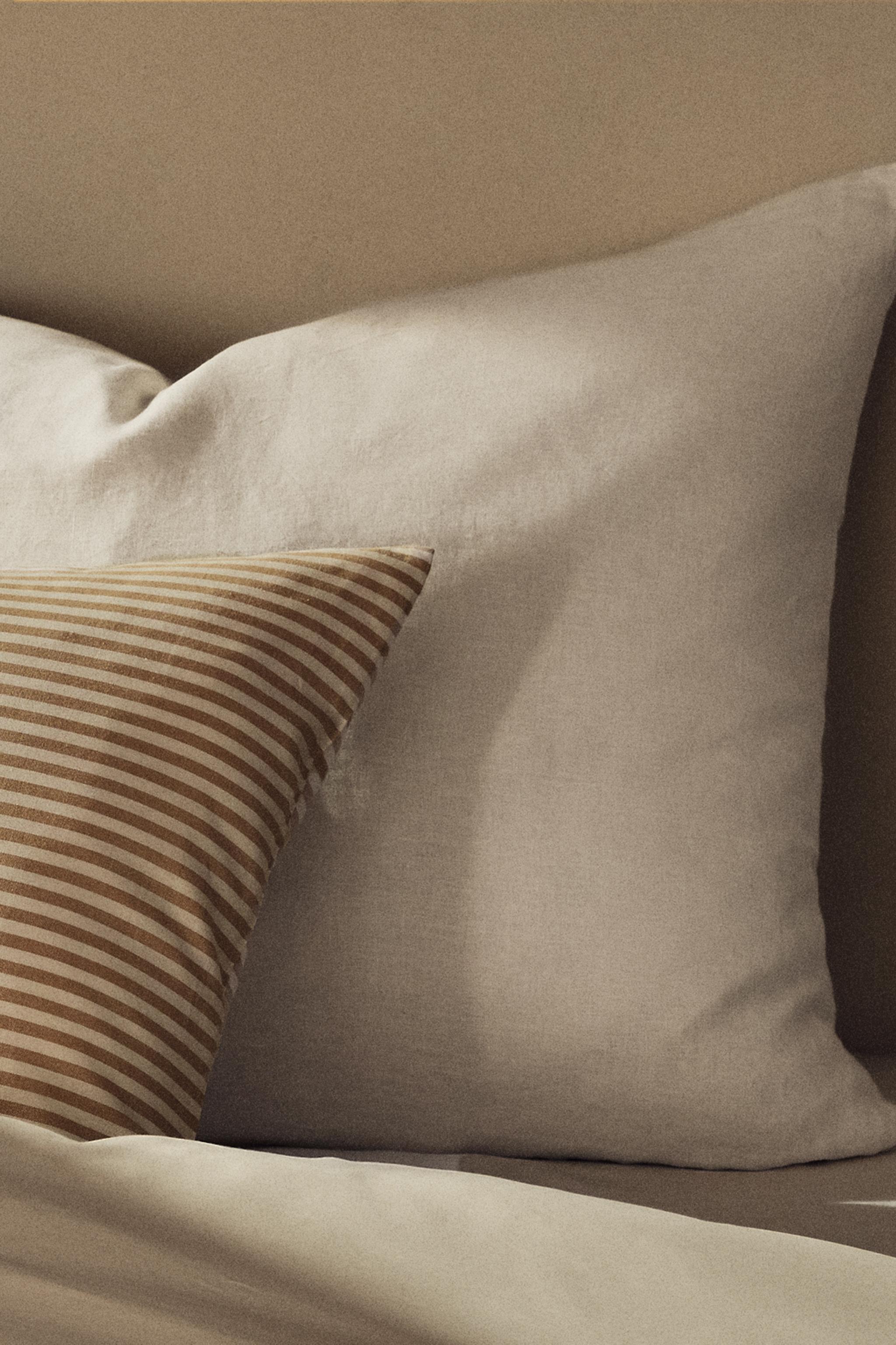 XXL THROW PILLOW COVER