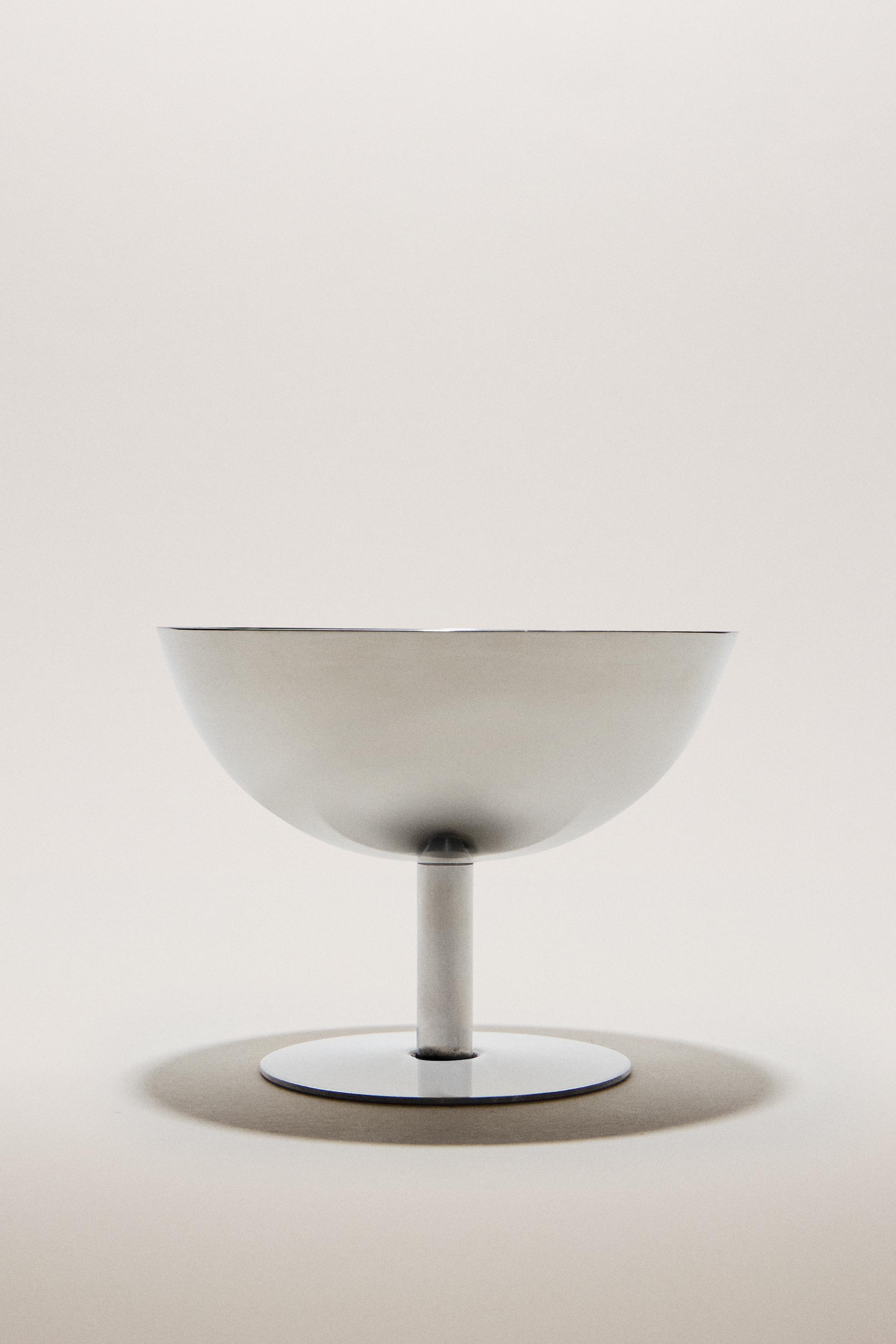 SHINY METAL ICE-CREAM CUP