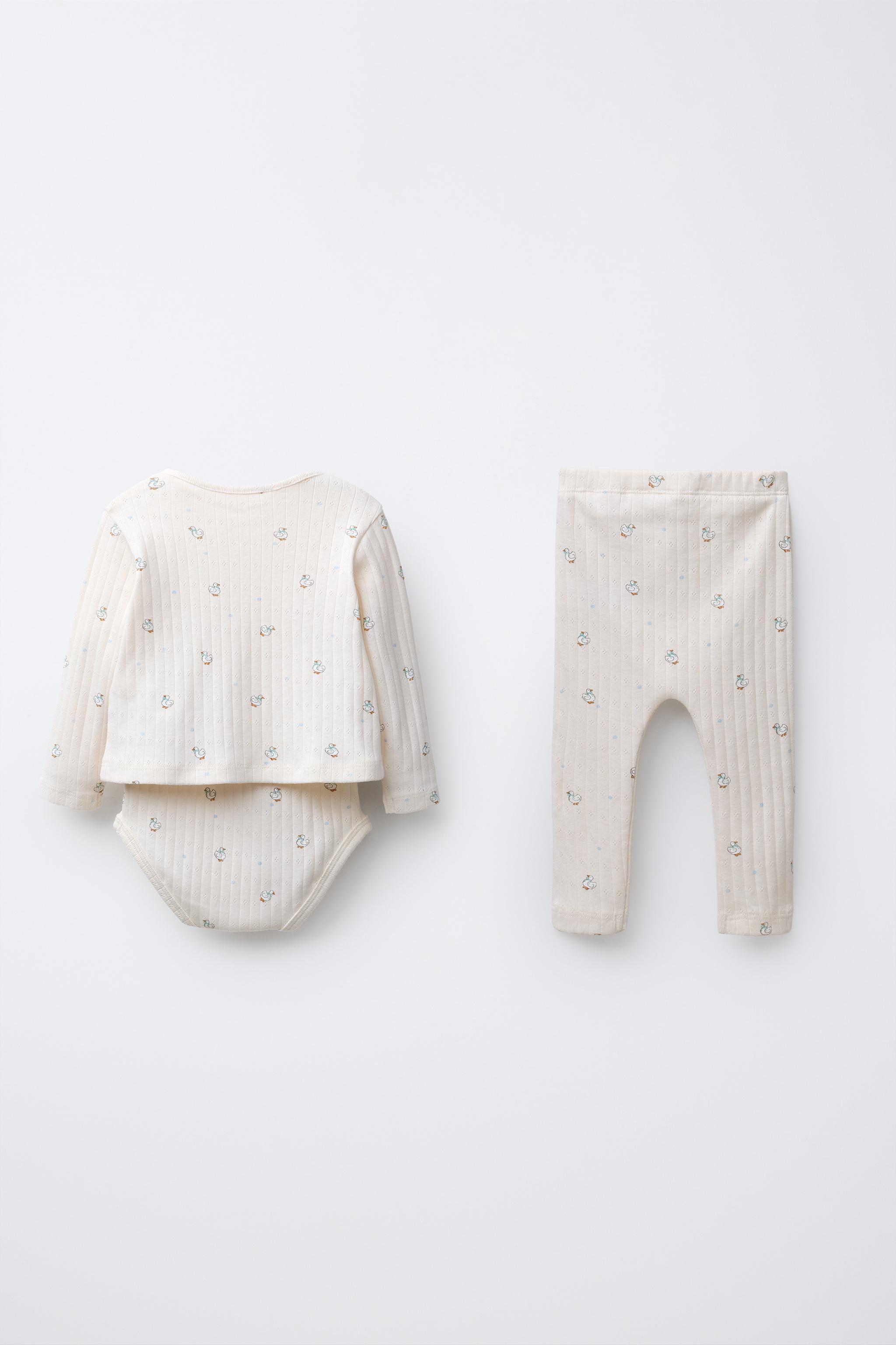 GOOSE PRINT CARDIGAN, BODYSUIT AND LEGGING SET