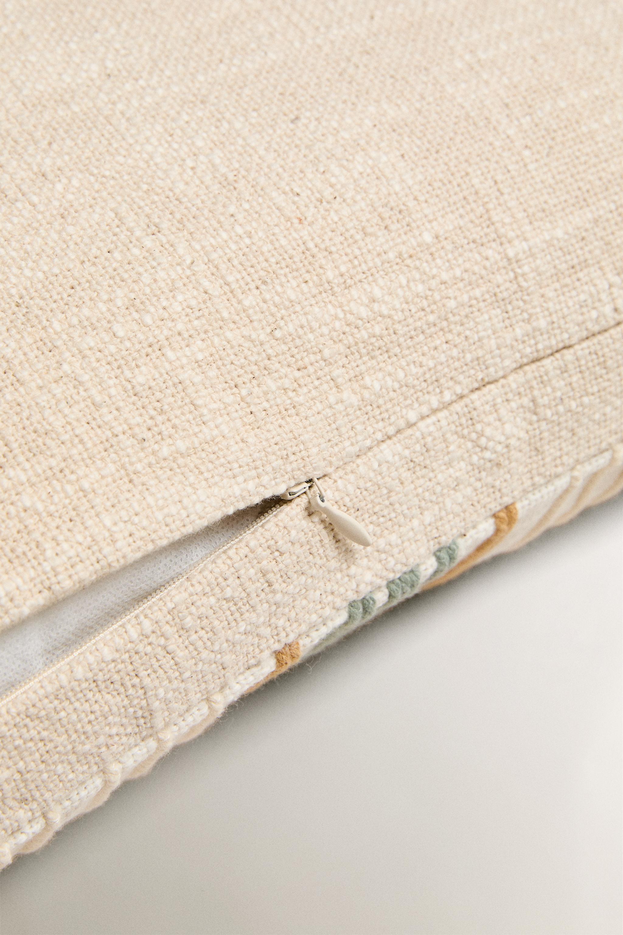 STRIPED THROW PILLOW COVER