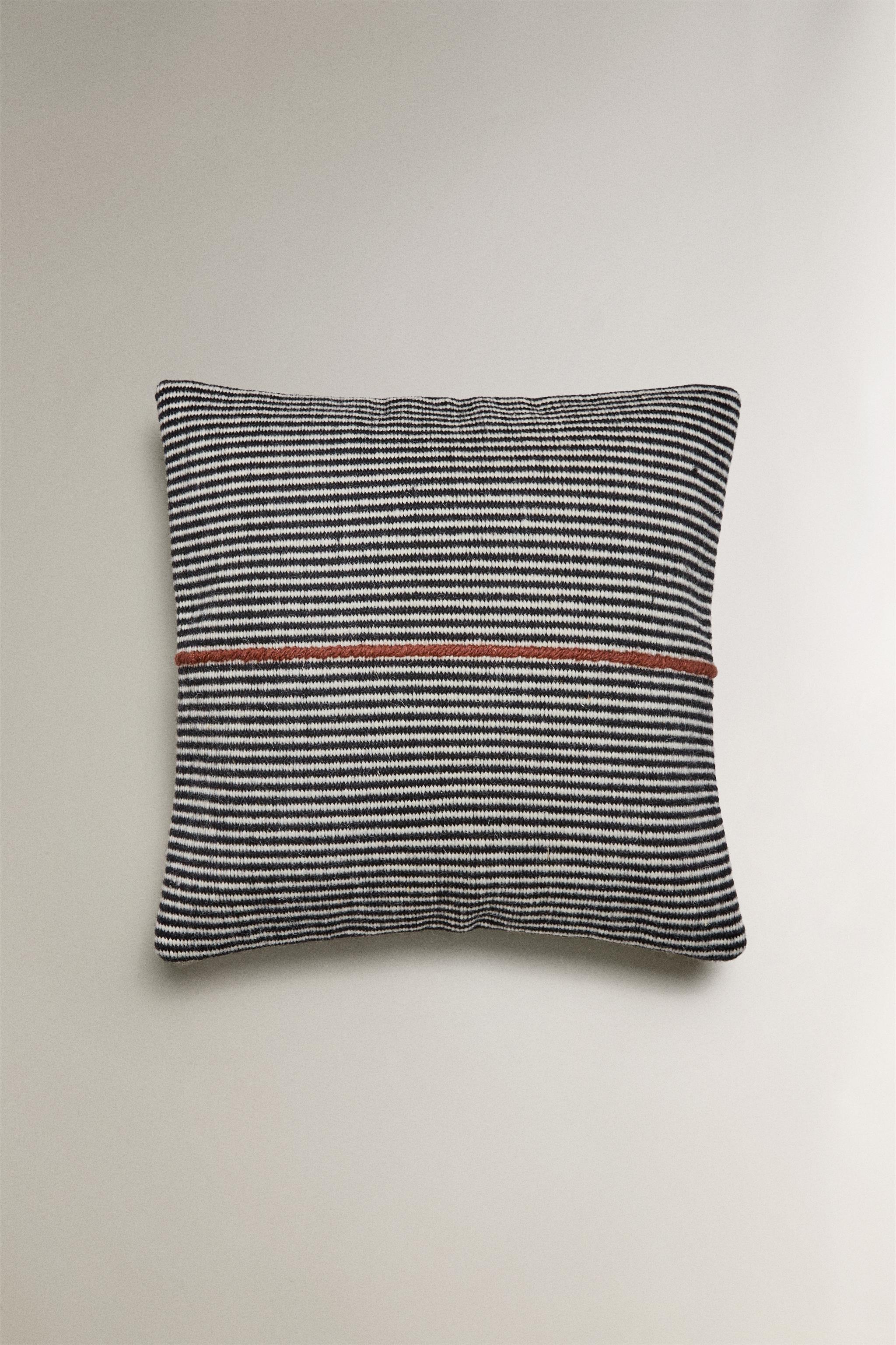 KILIM THROW PILLOW COVER
