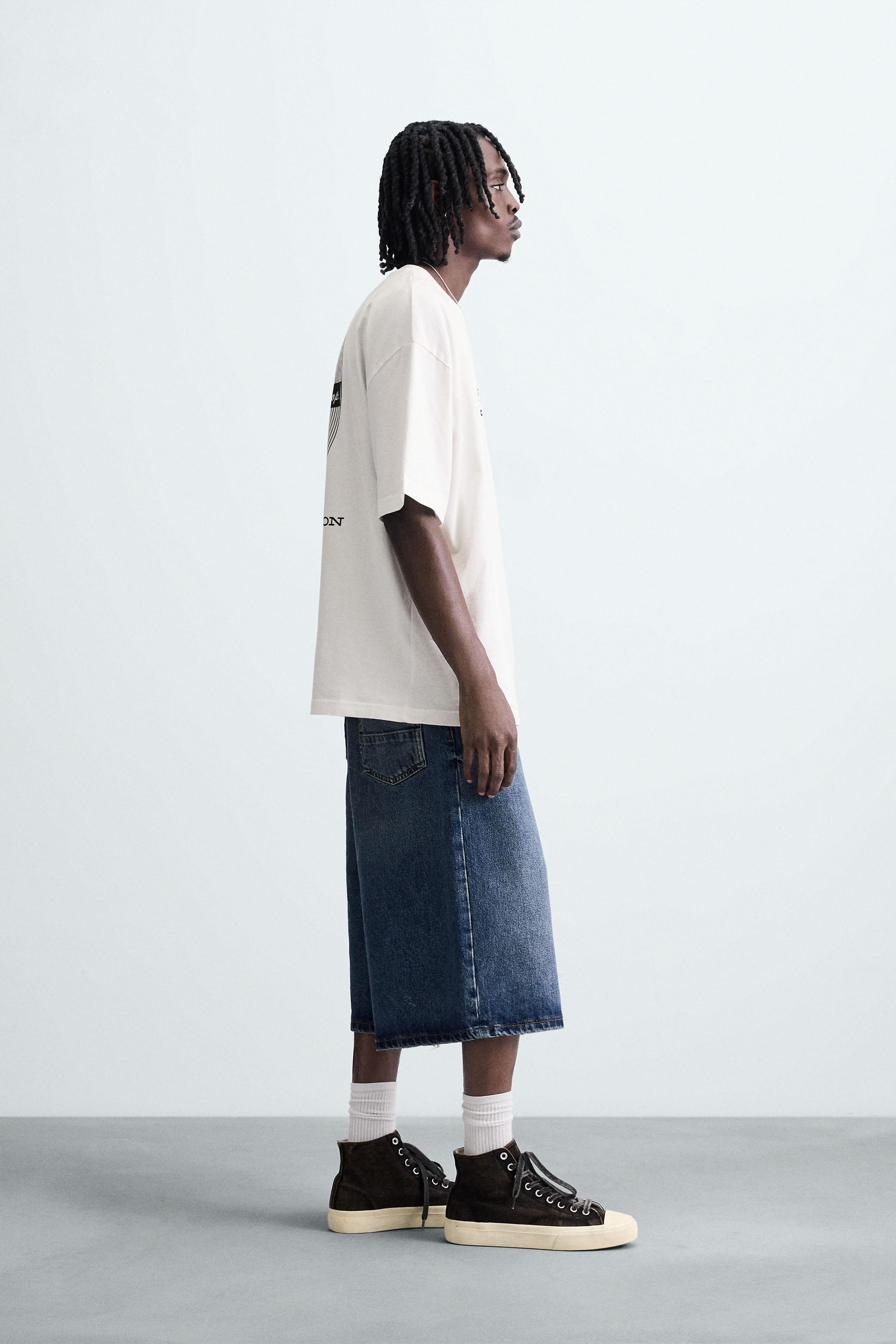 PRINTED GRAPHIC T-SHIRT