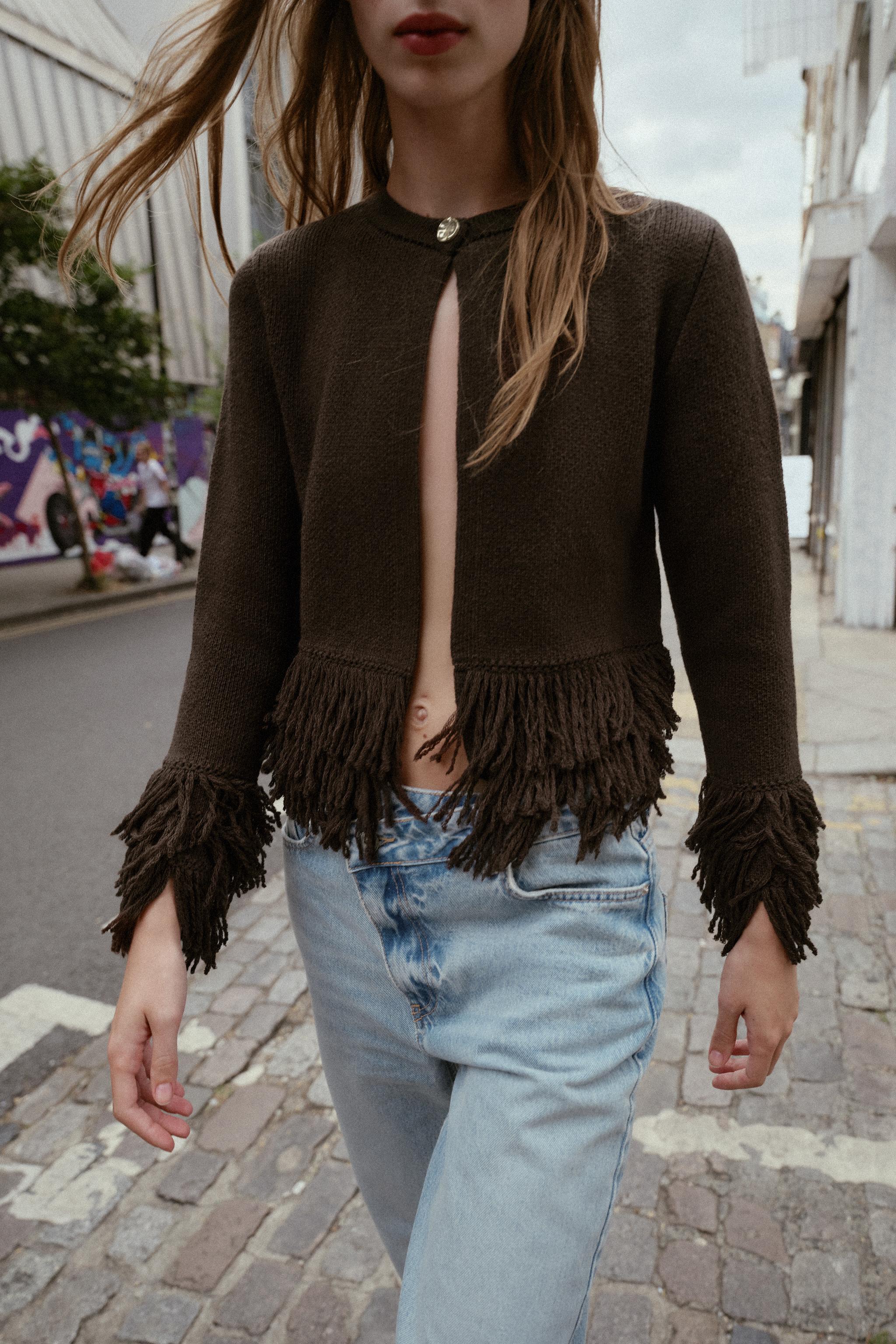 FRINGED BUTTON KNIT CARDIGAN