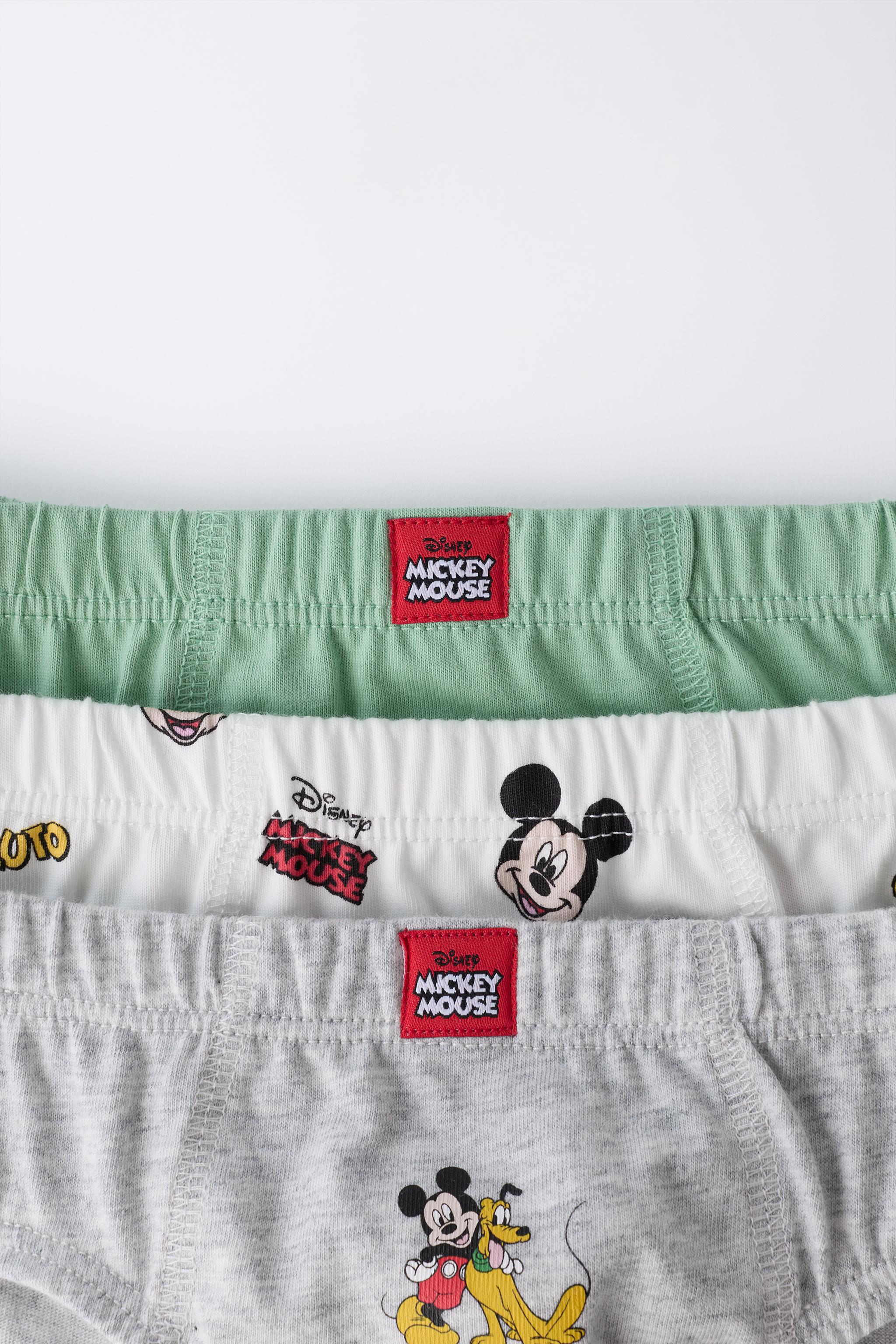 AGES 2-6 / THREE-PACK OF MICKEY MOUSE AND FRIENDS © DISNEY BRIEFS