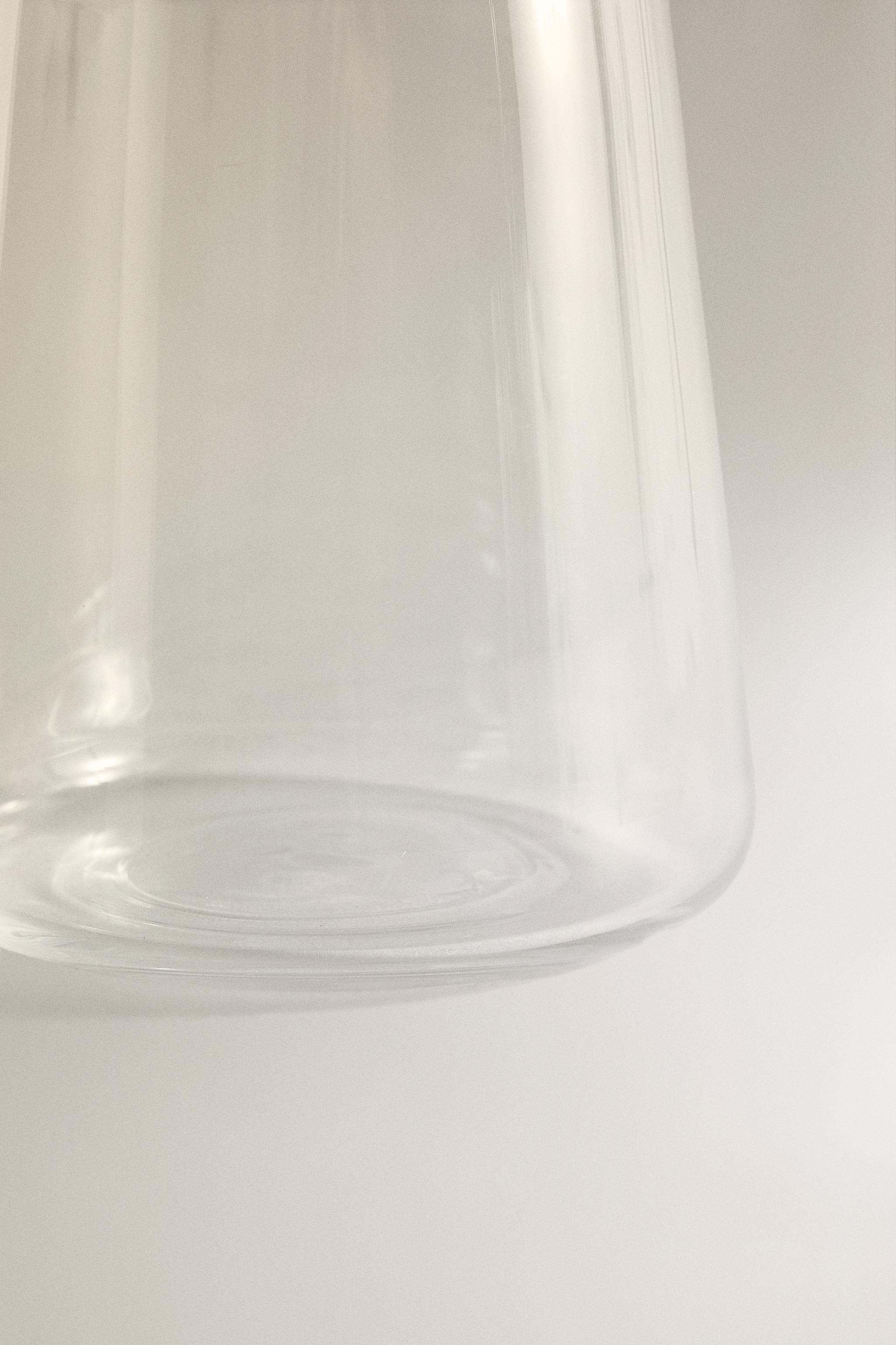 CONICAL CRYSTALLINE TUMBLER