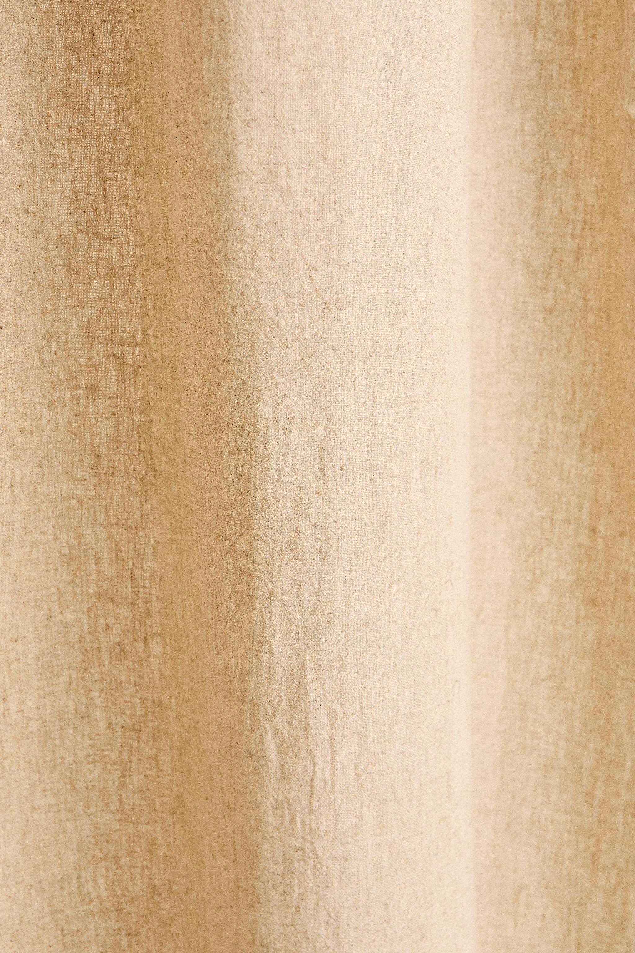 MEDIUM OPACITY FADED LINEN CURTAIN