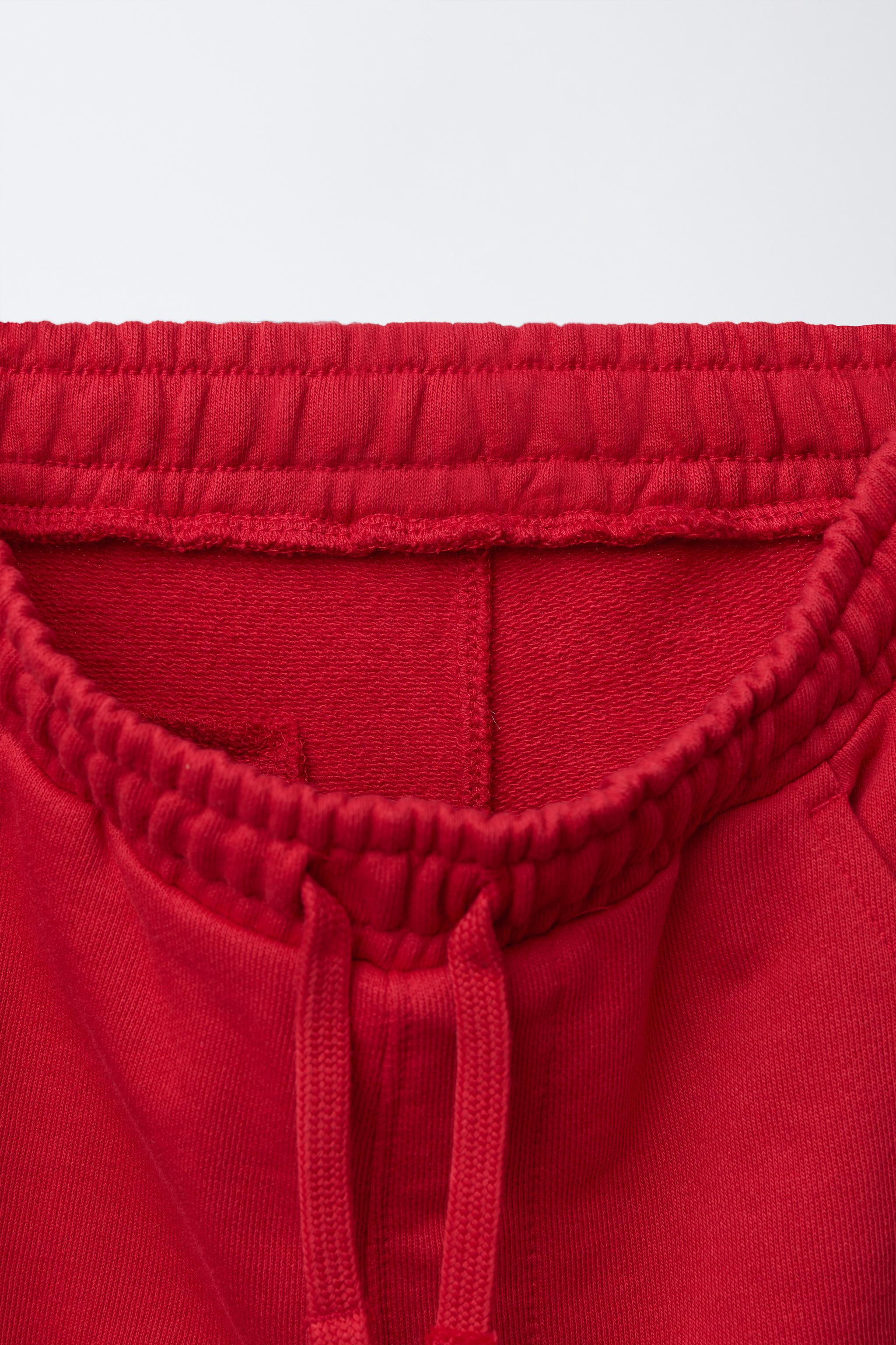 PLUSH JOGGING PANTS WITH LABEL