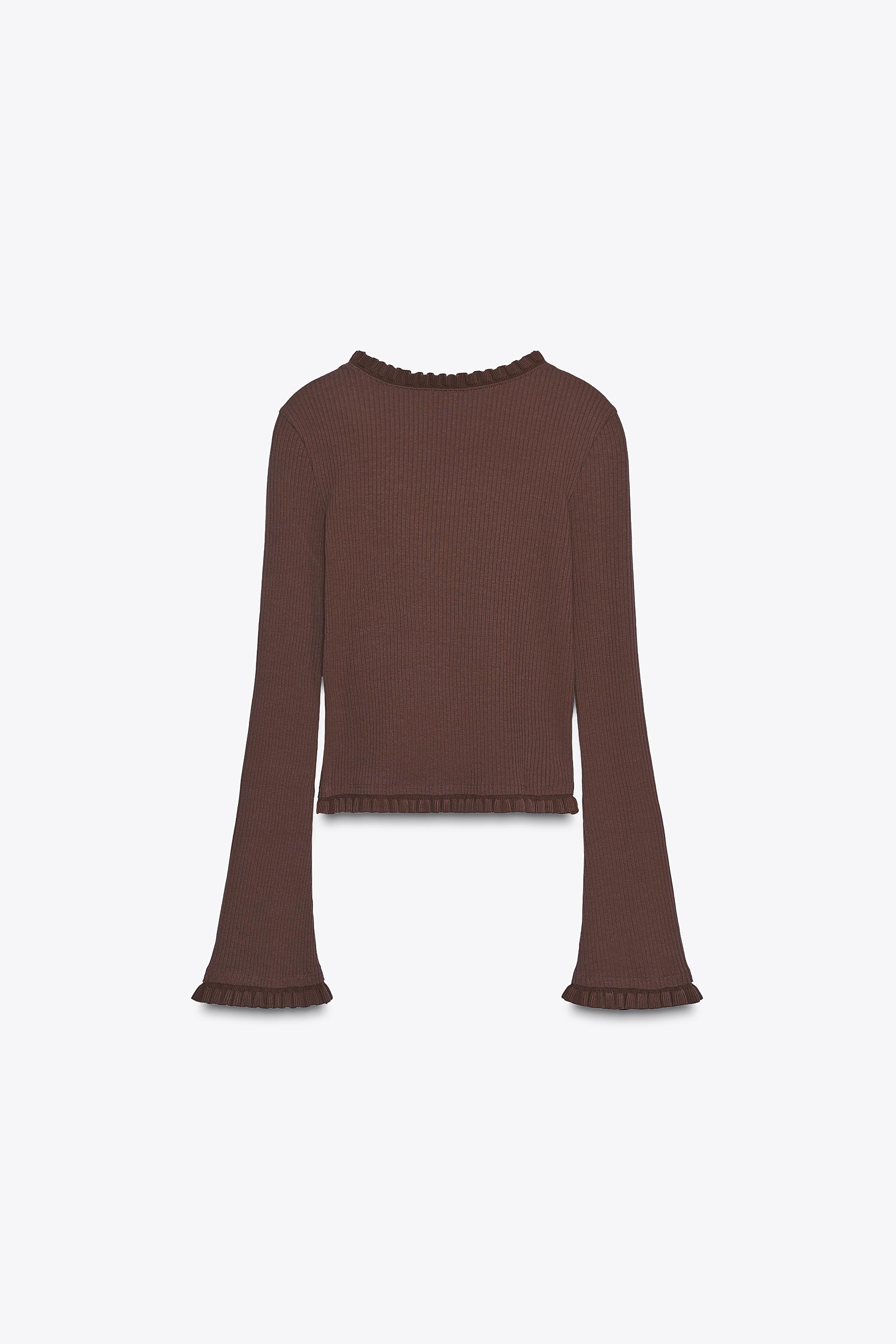 RUFFLED LONG SLEEVE TOP