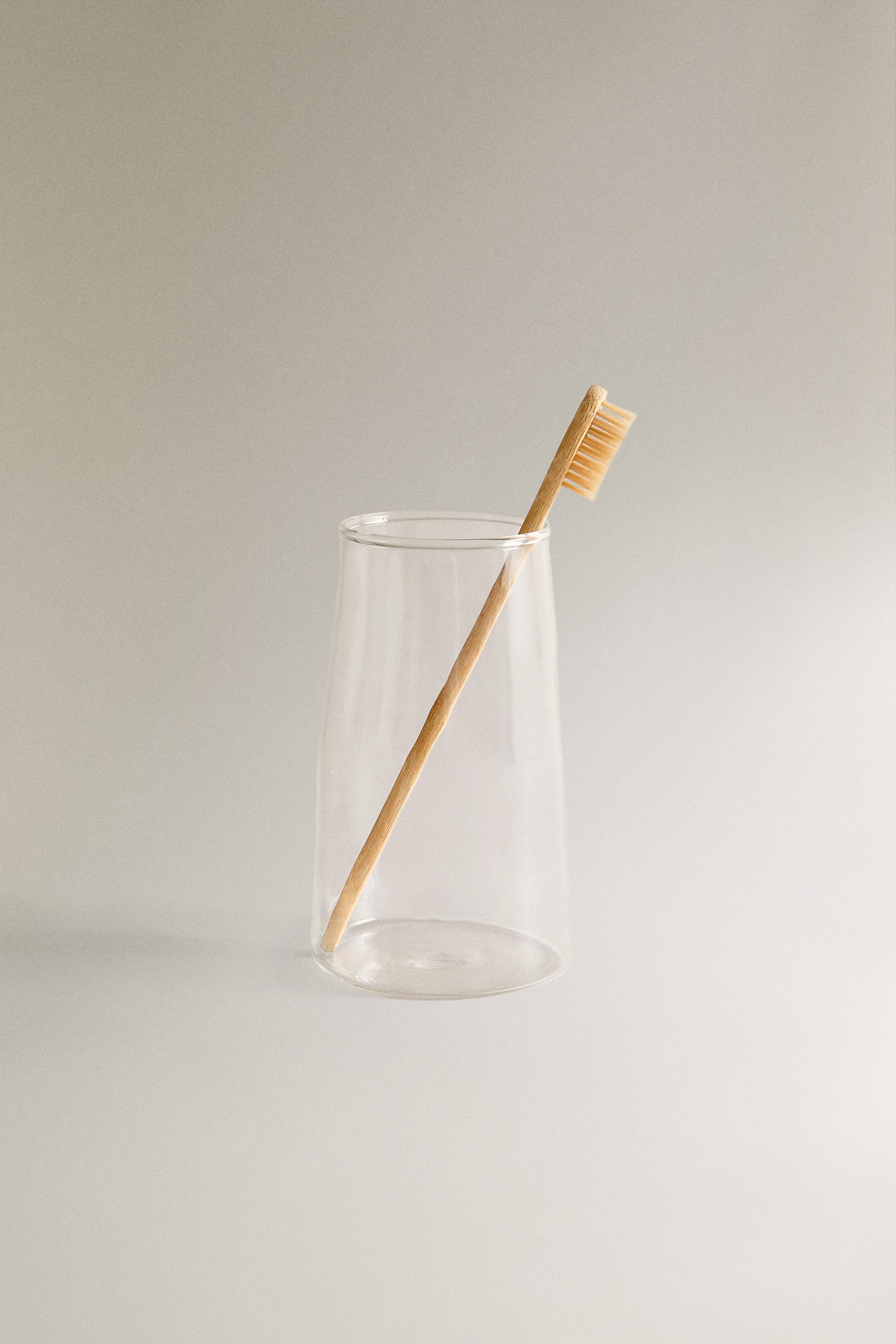 BOROSILICATE GLASS TOOTHBRUSH HOLDER
