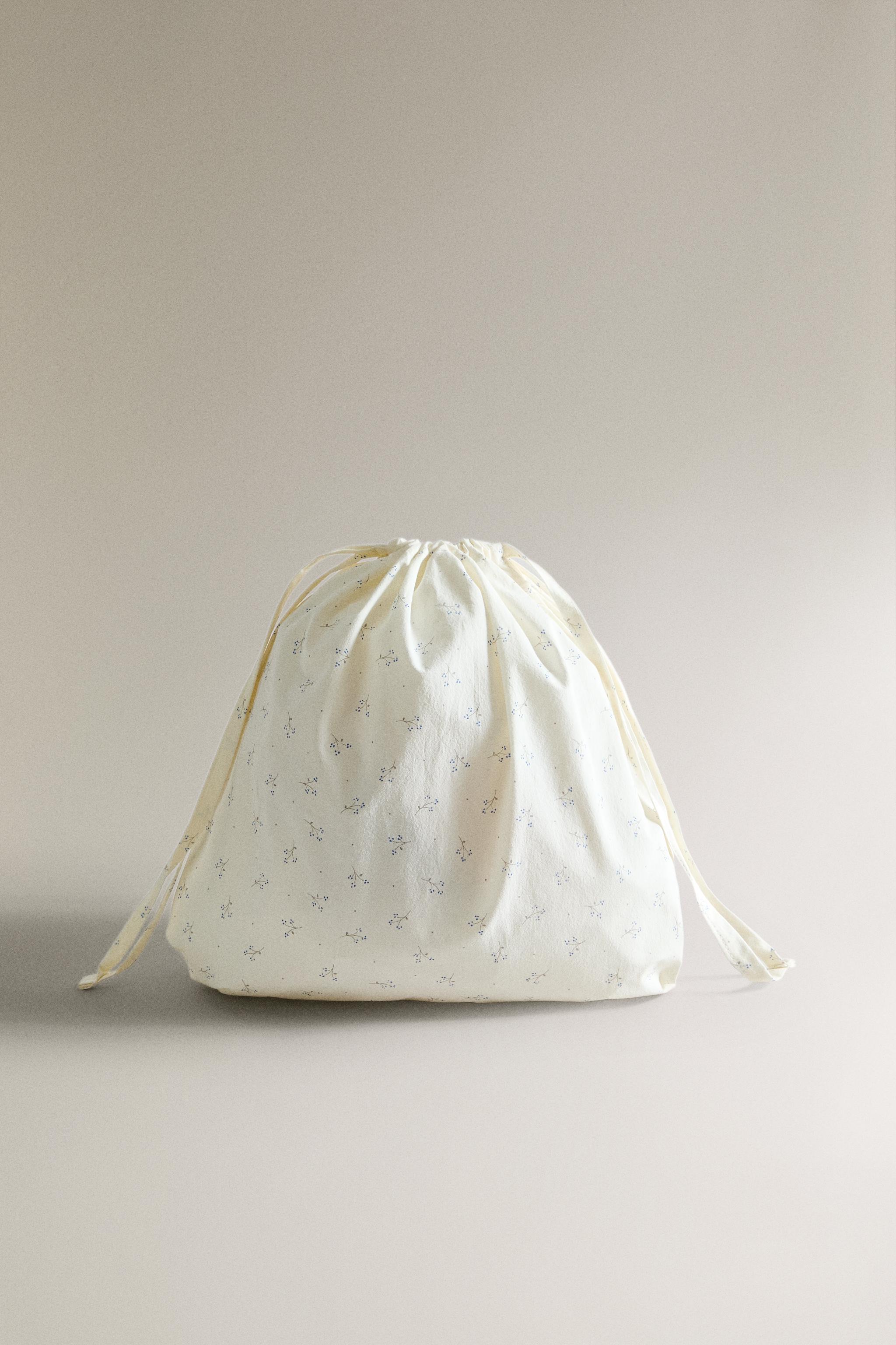 CHILDREN'S FLORAL LAUNDRY BAG