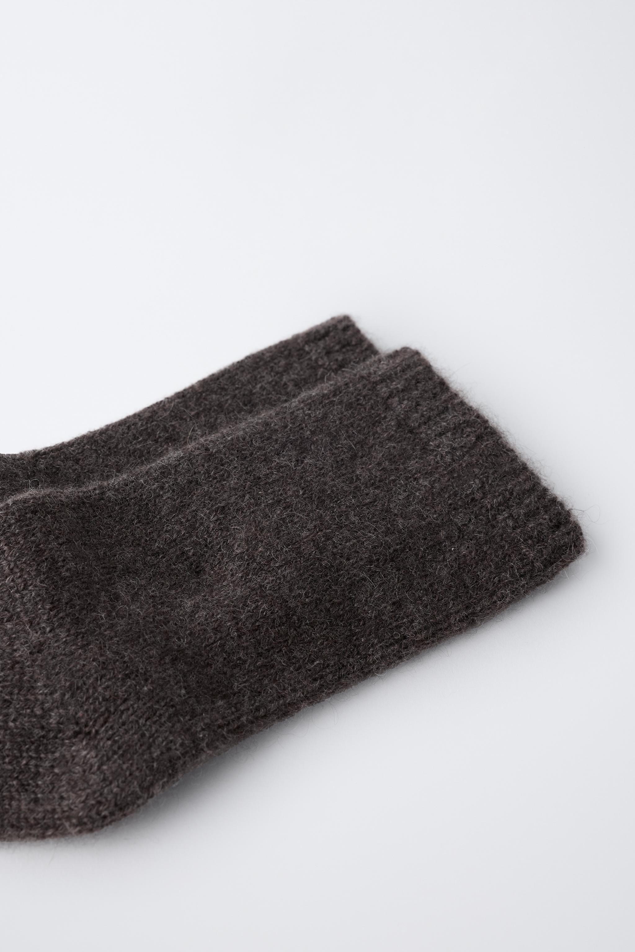 100% CASHMERE SOCKS