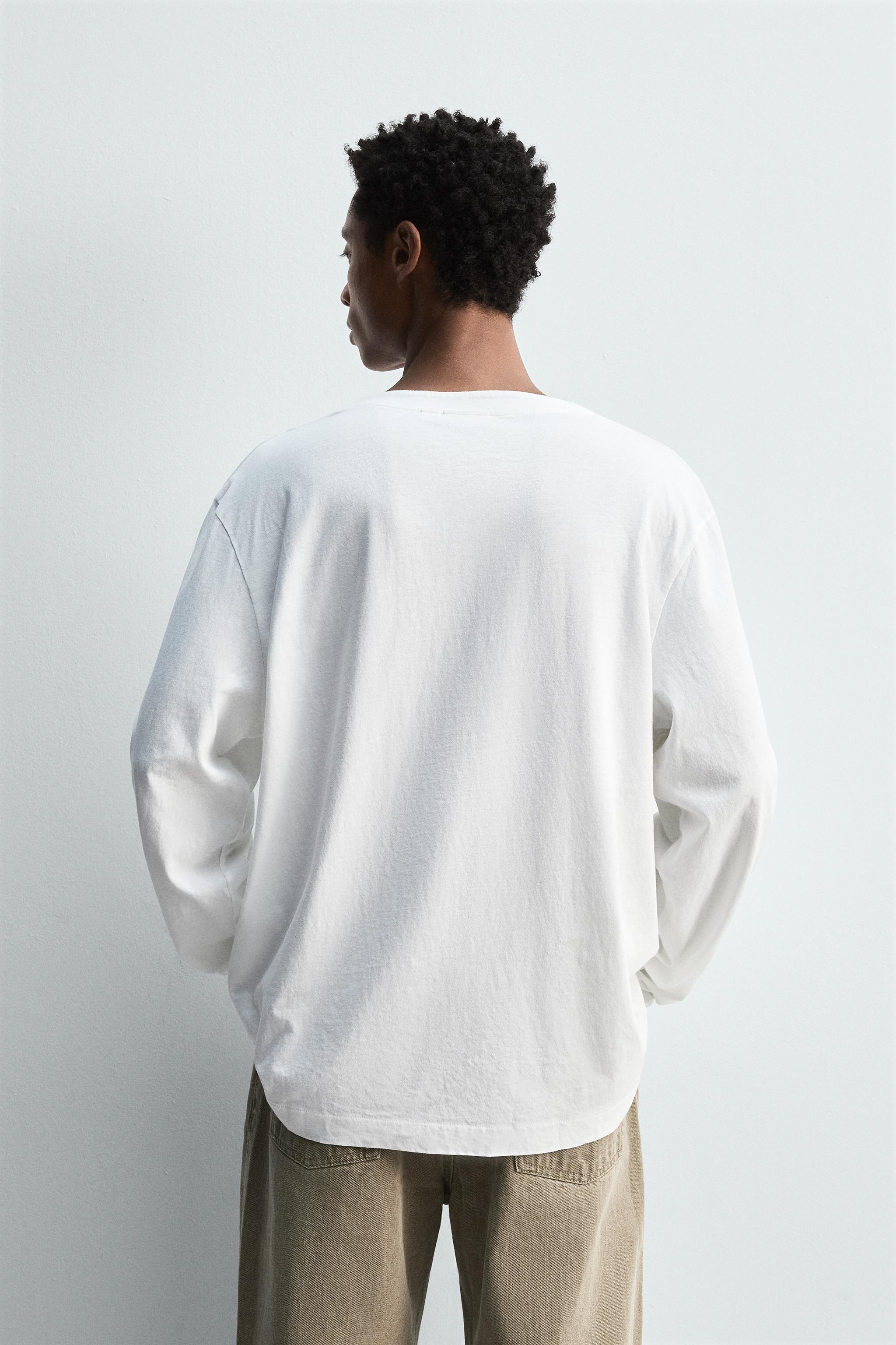 BUTTON NECK T-SHIRT