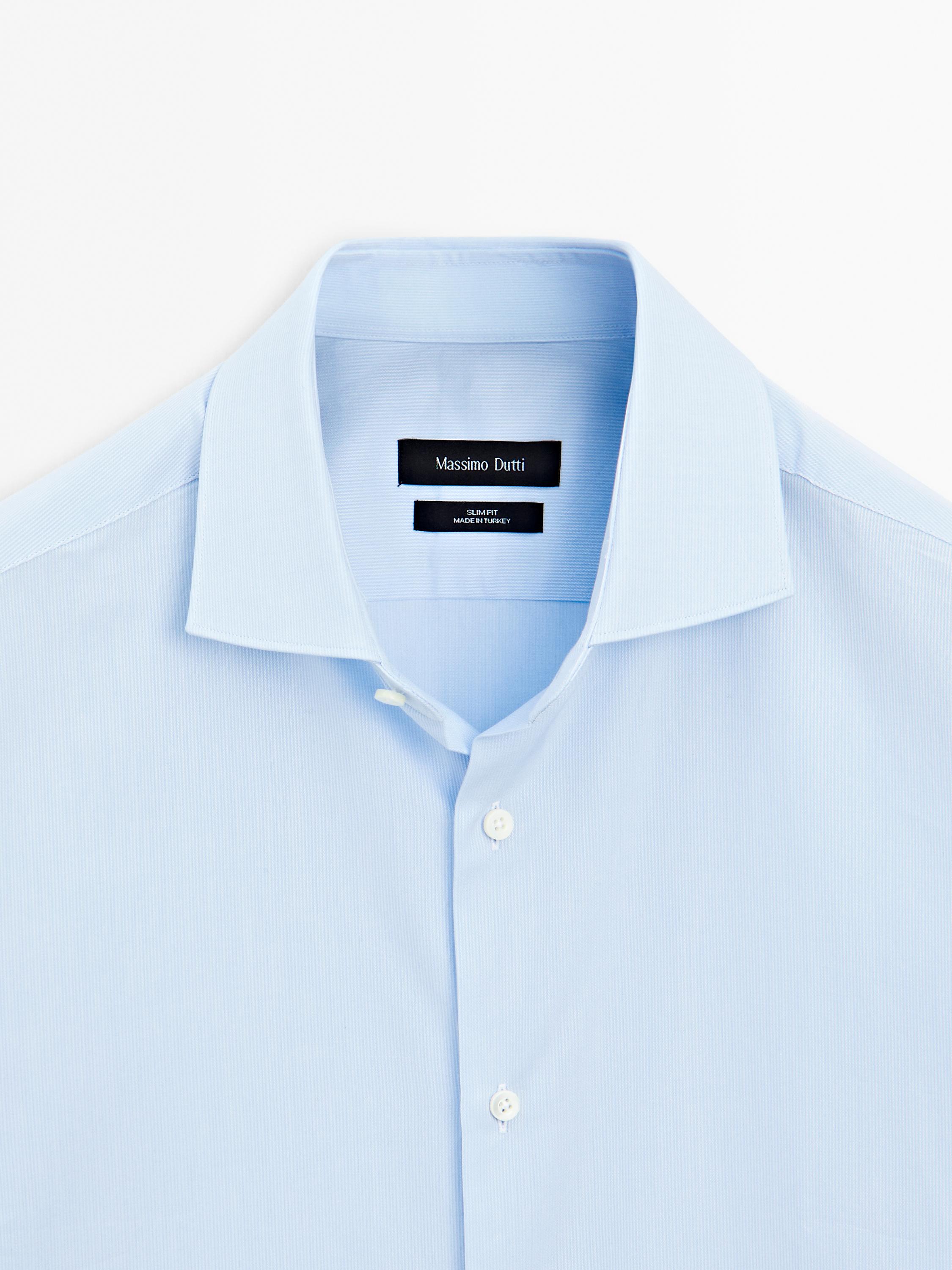 Slim fit fine striped shirt