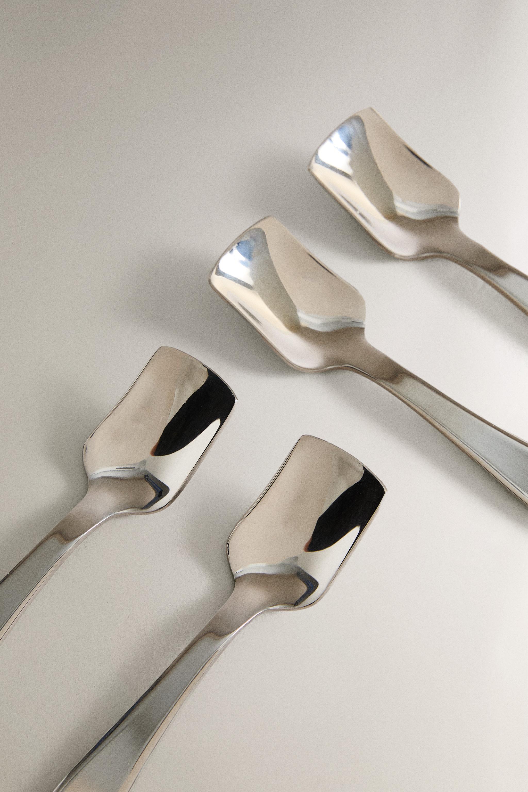 SET OF ICE CREAM SPOONS WITH CURVED HANDLES (SET OF 4)