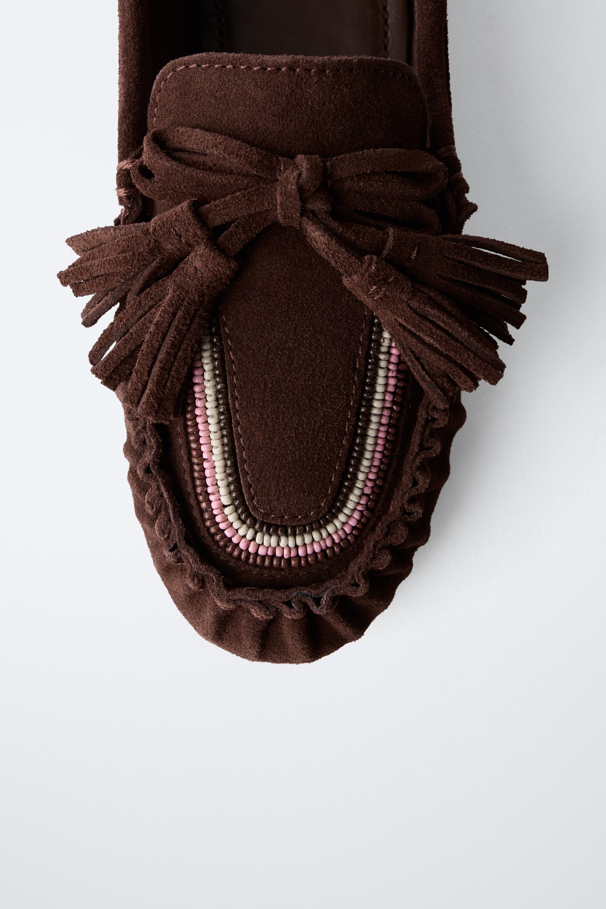 LEATHER TASSEL LOAFERS