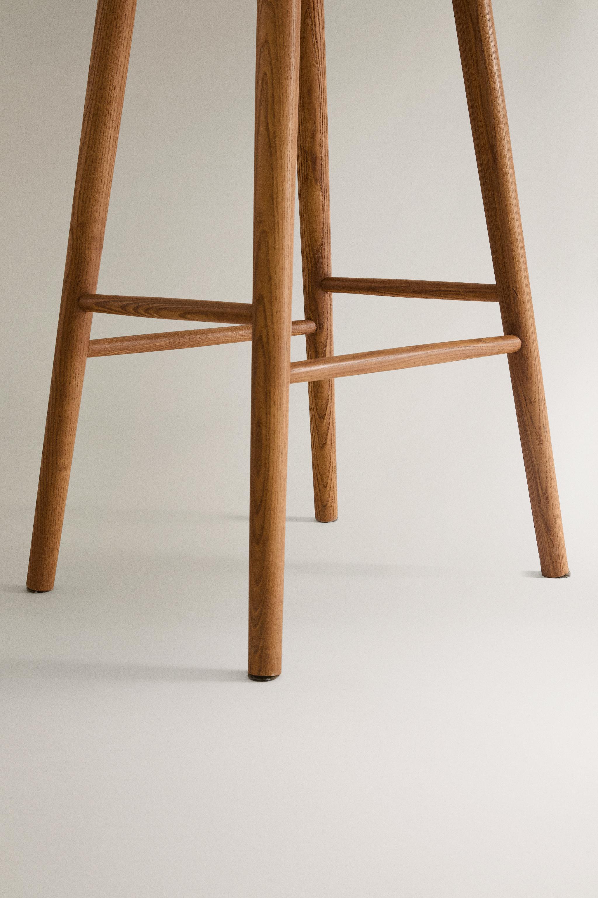 ASH BAR STOOL