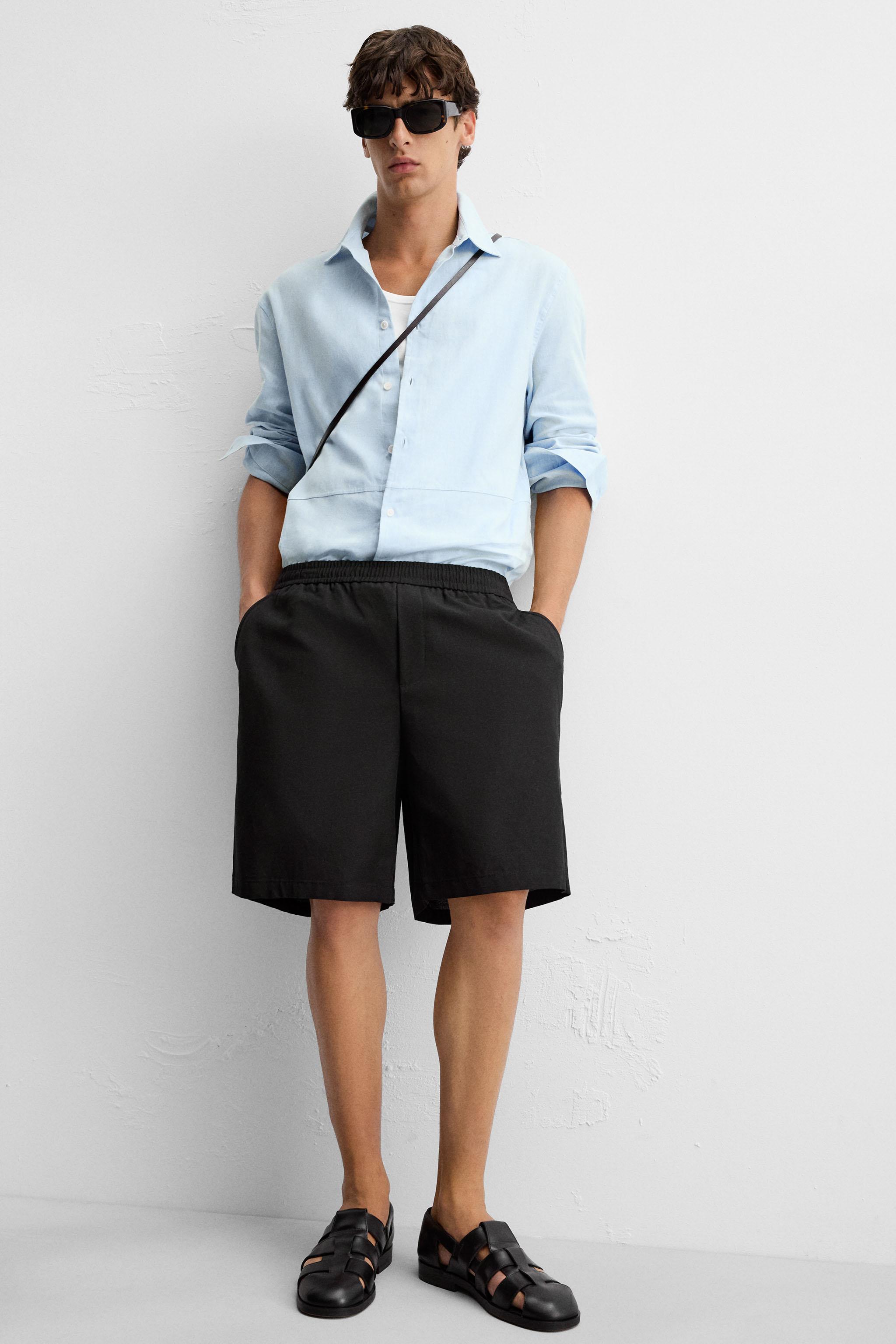 TEXTURED REGULAR FIT SHORTS