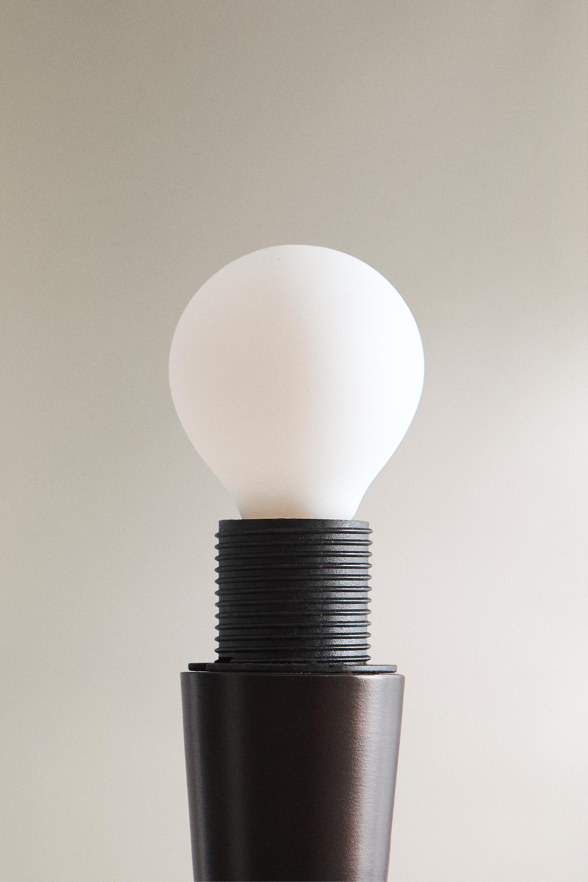 LED BULB 2700 K TALA | E14