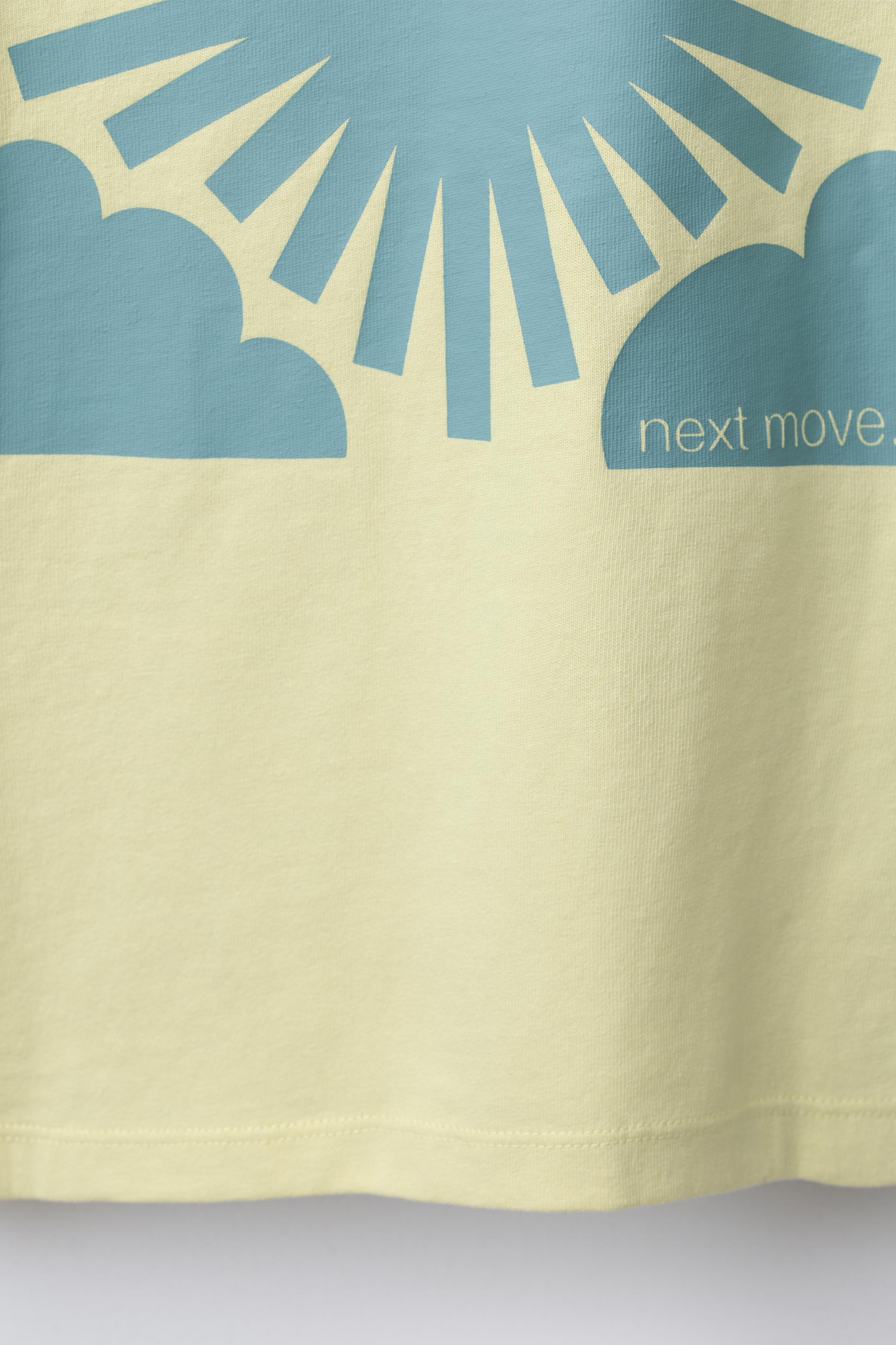 PLAIN PATCH APPLIQUÉ T-SHIRT