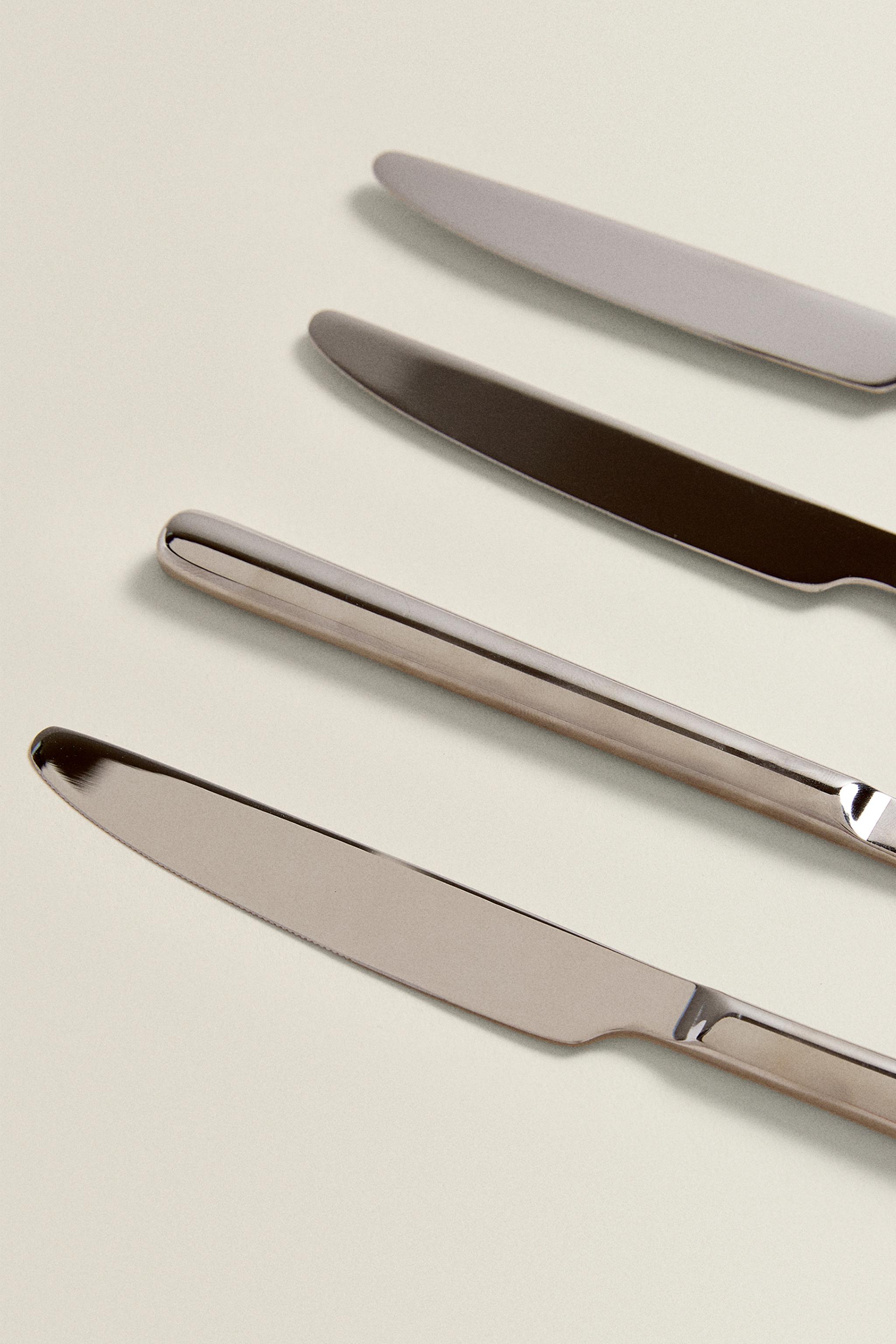 SET OF SHINY STEEL KNIVES (SET OF 4)