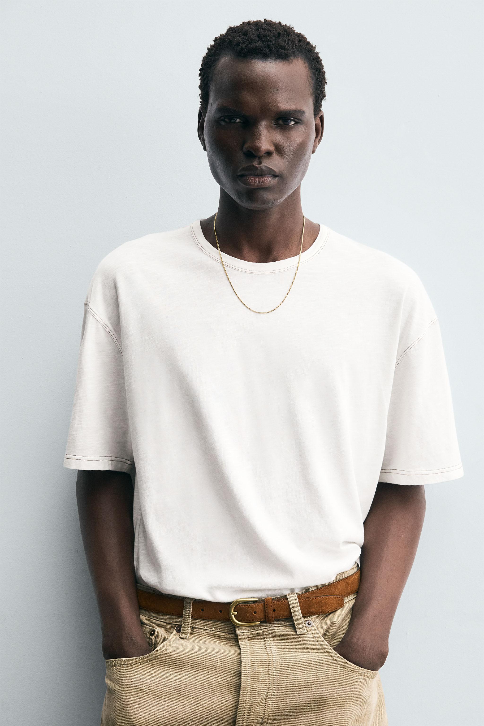 CONTRAST TOPSTITCH T-SHIRT