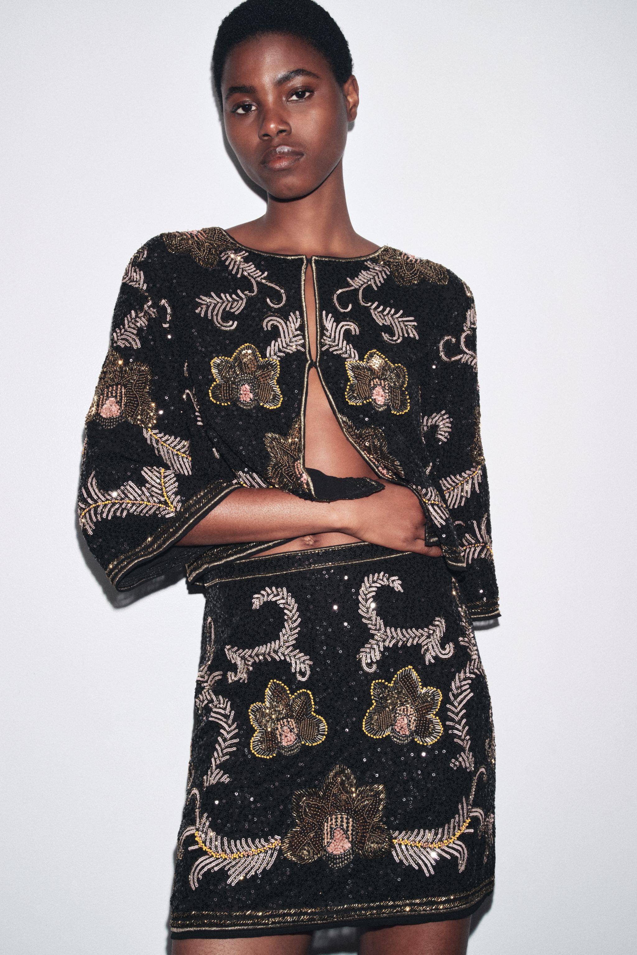 EMBROIDERED CAPE JACKET