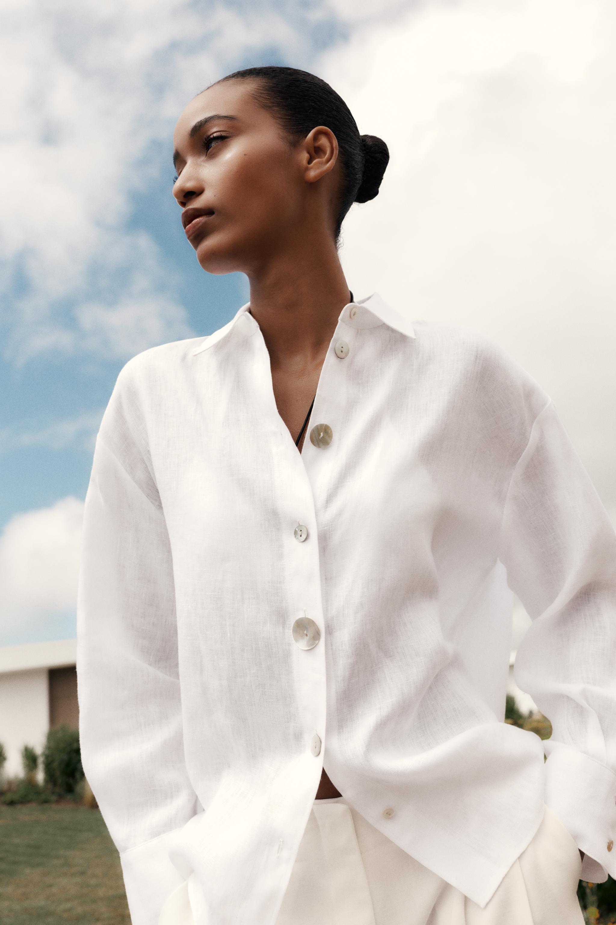 100% LINEN SHIRT WITH MIXED BUTTONS