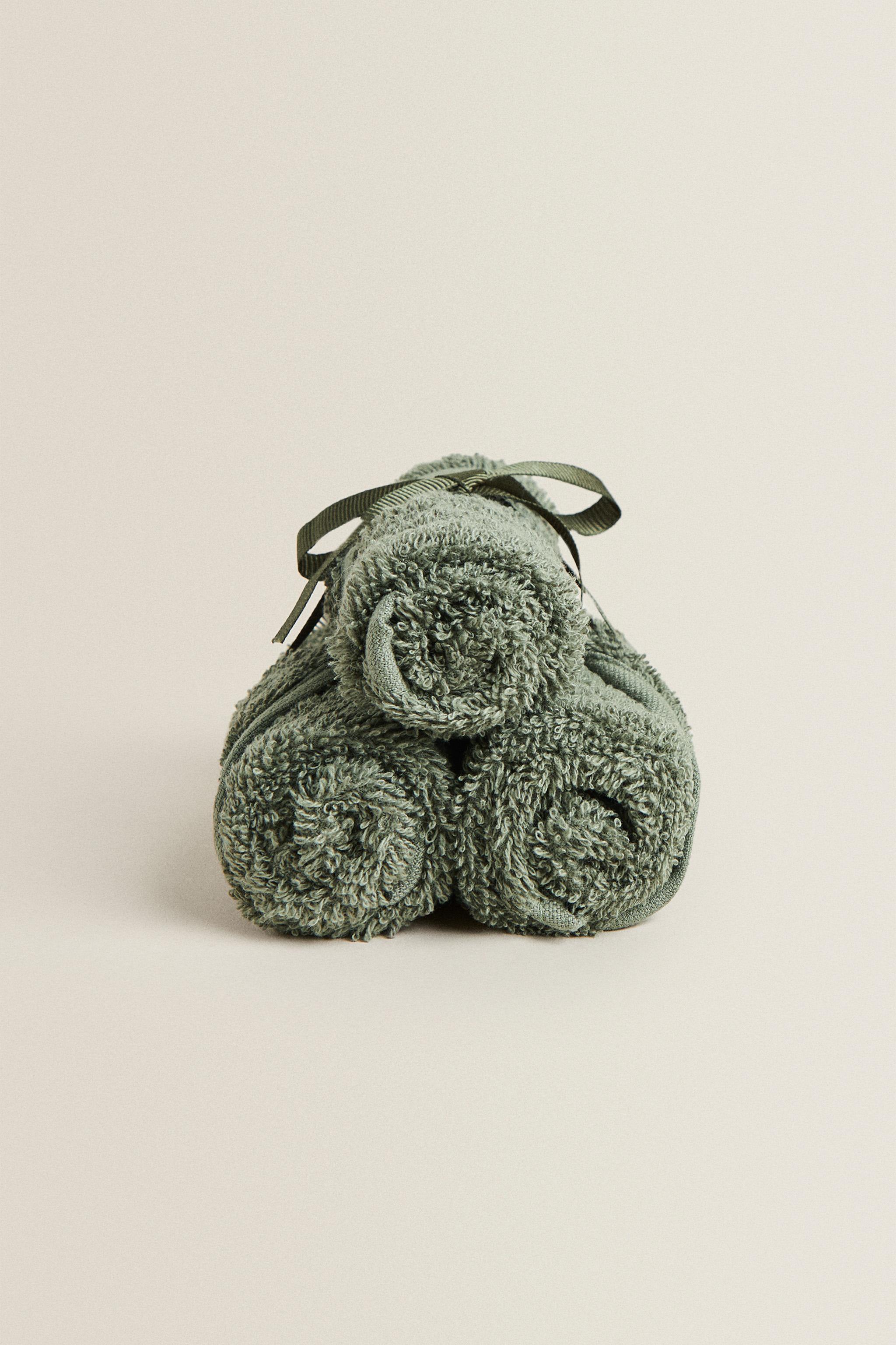 PACK OF COTTON HAND TOWELS (PACK OF 3)