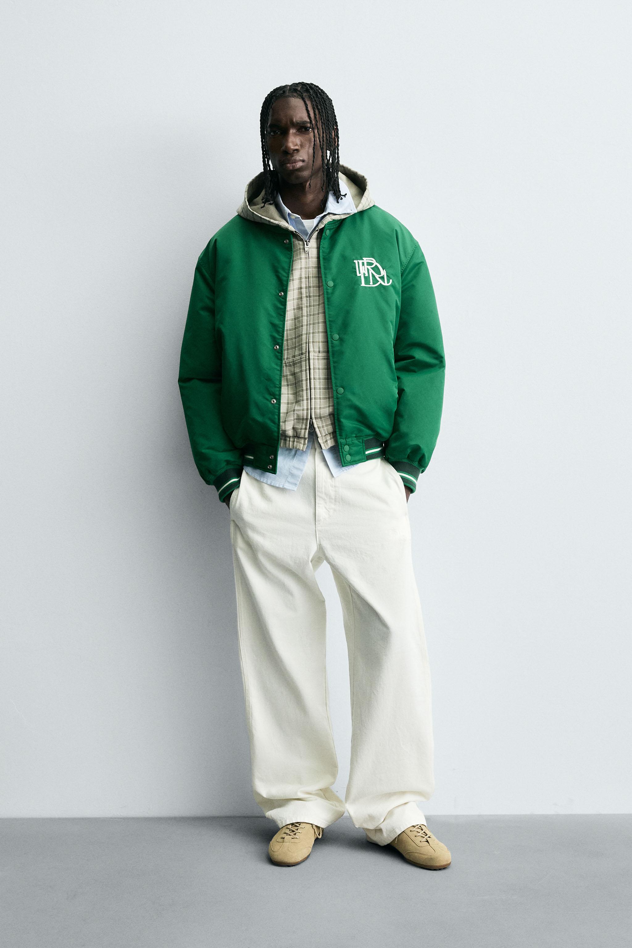 CONTRAST EMBROIDERY BOMBER JACKET