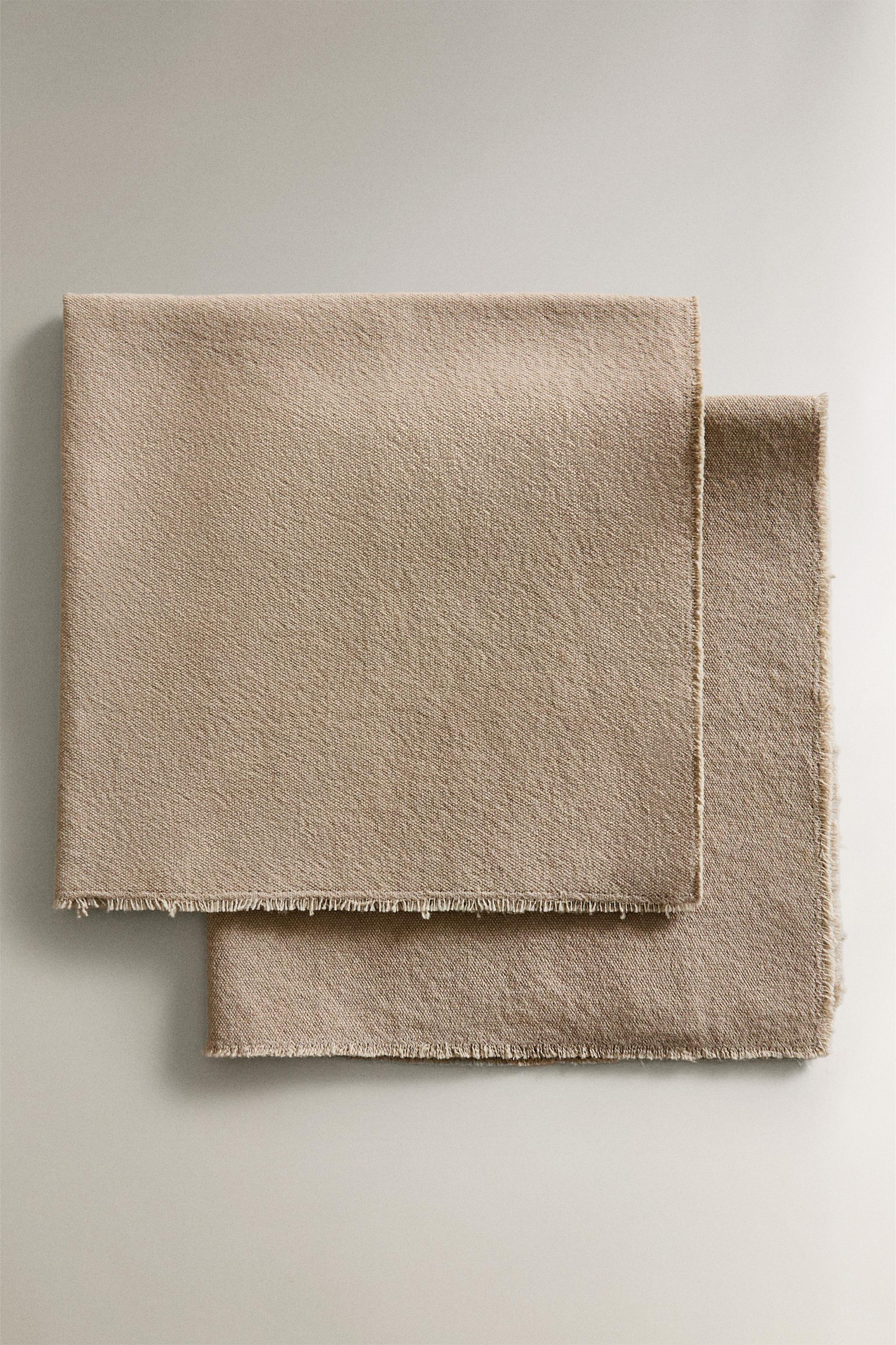 SET OF WASHED COTTON NAPKINS (SET OF 2)