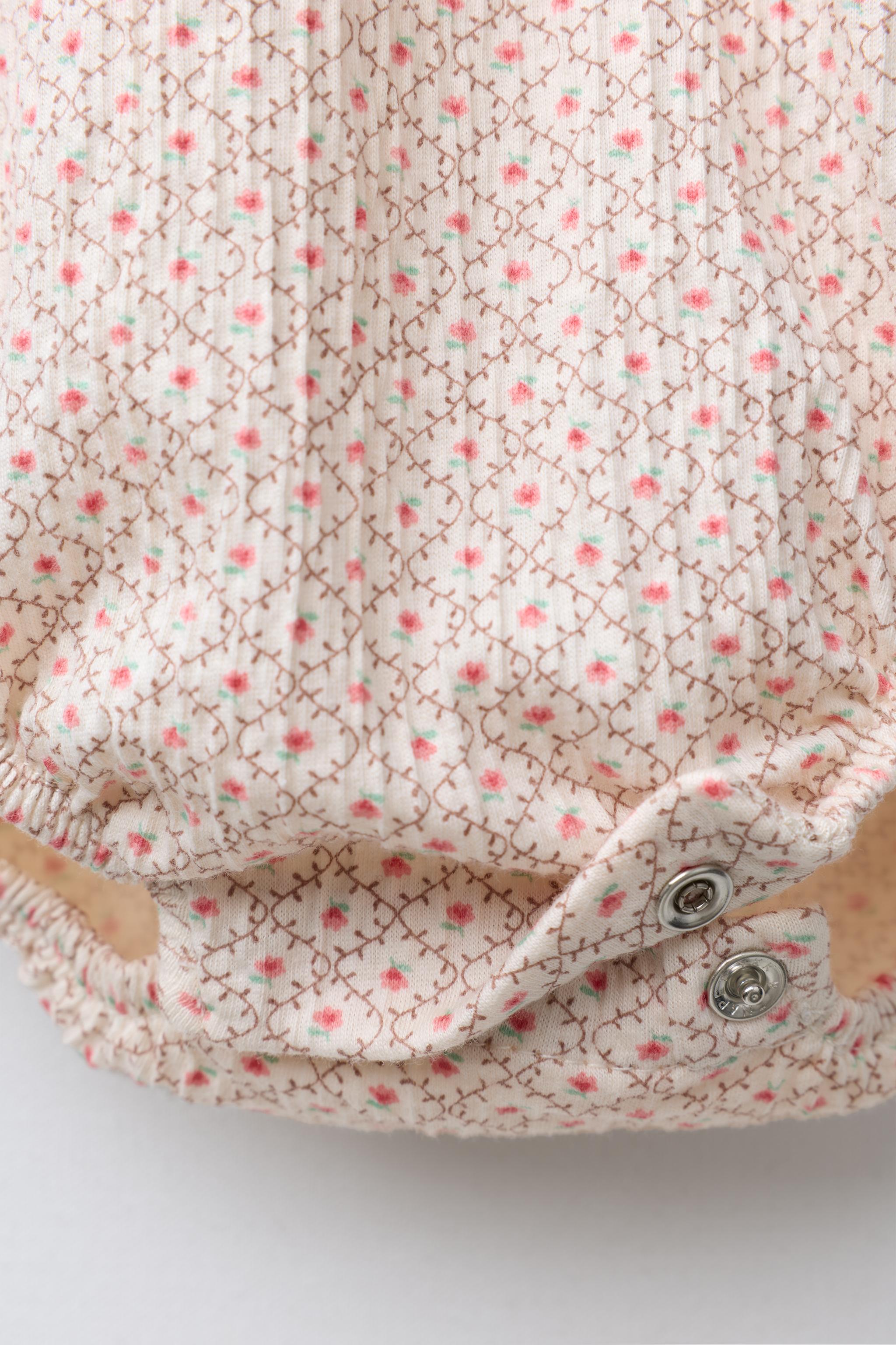 LACE FLORAL PRINT BODYSUIT