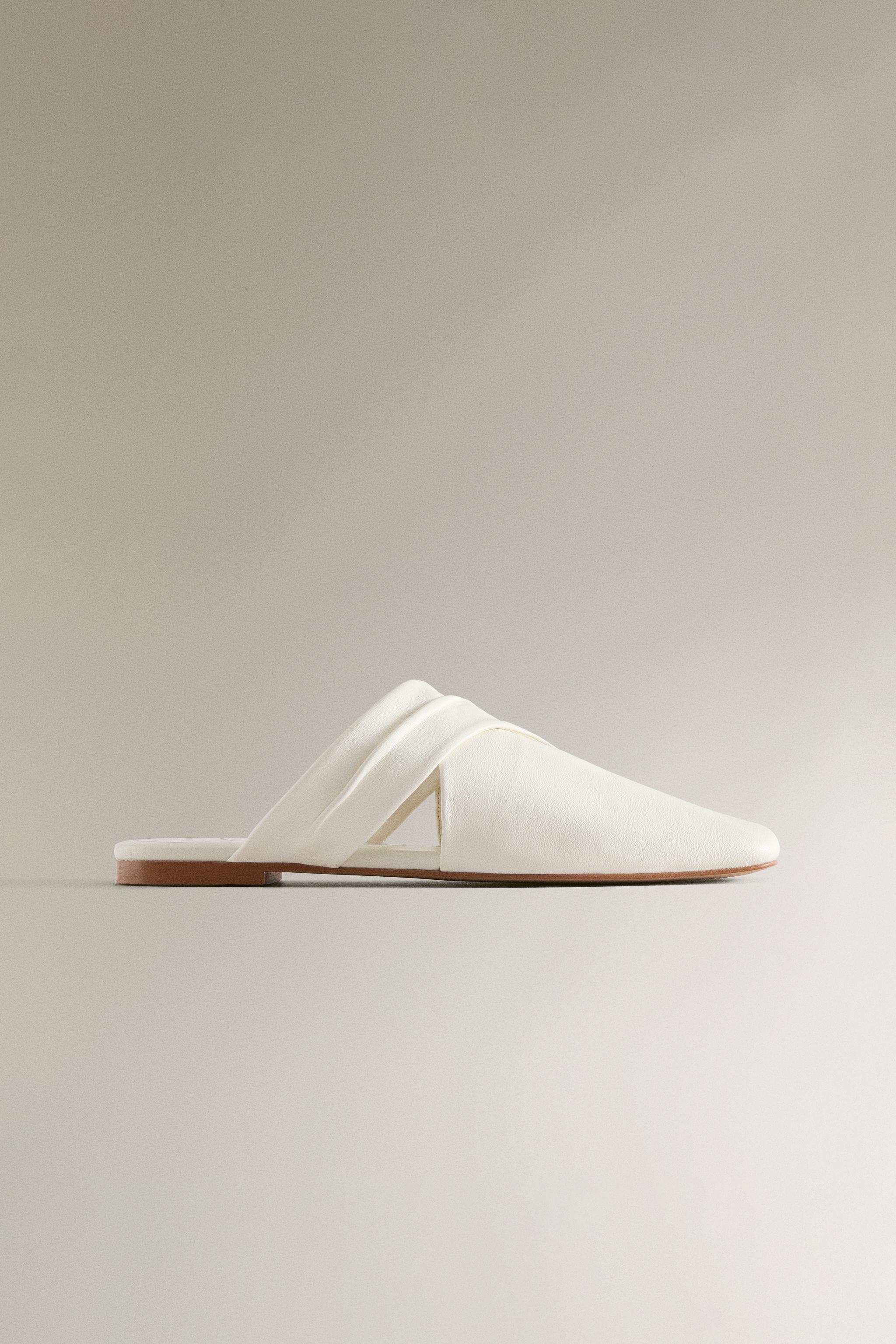 CROSSOVER LEATHER MULES