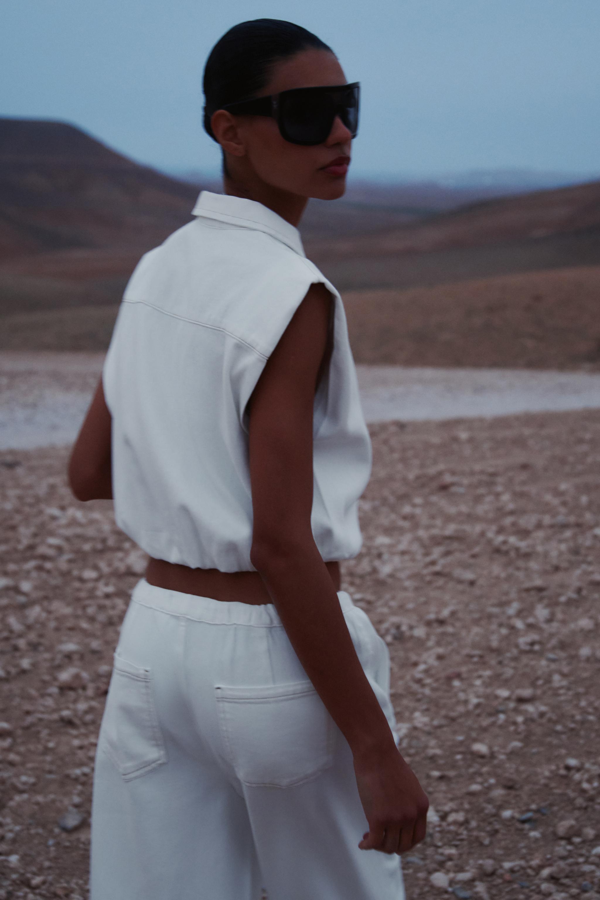 TOPSTITCHING ELASTIC HEM VEST