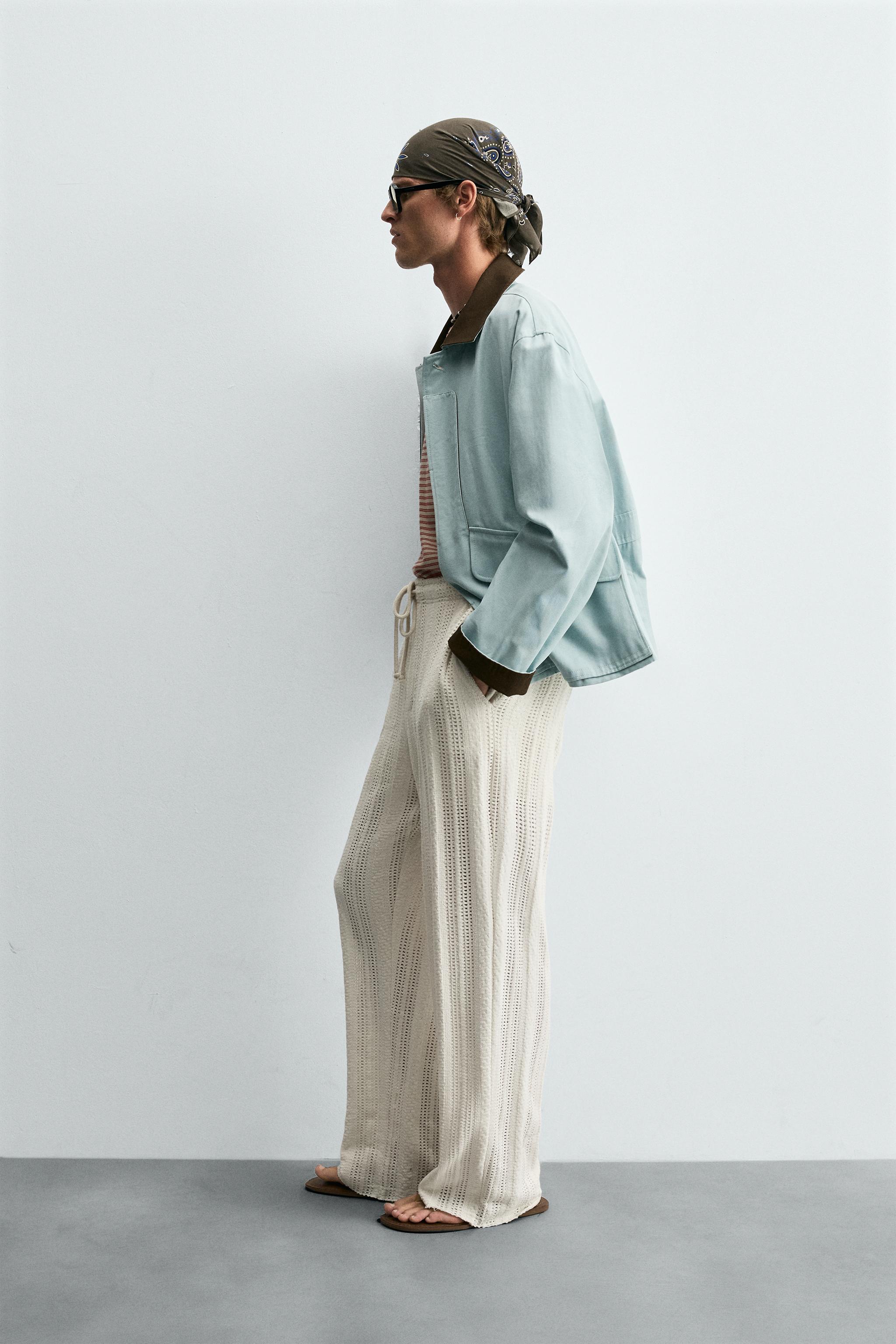 CONTRAST COLLAR JACKET