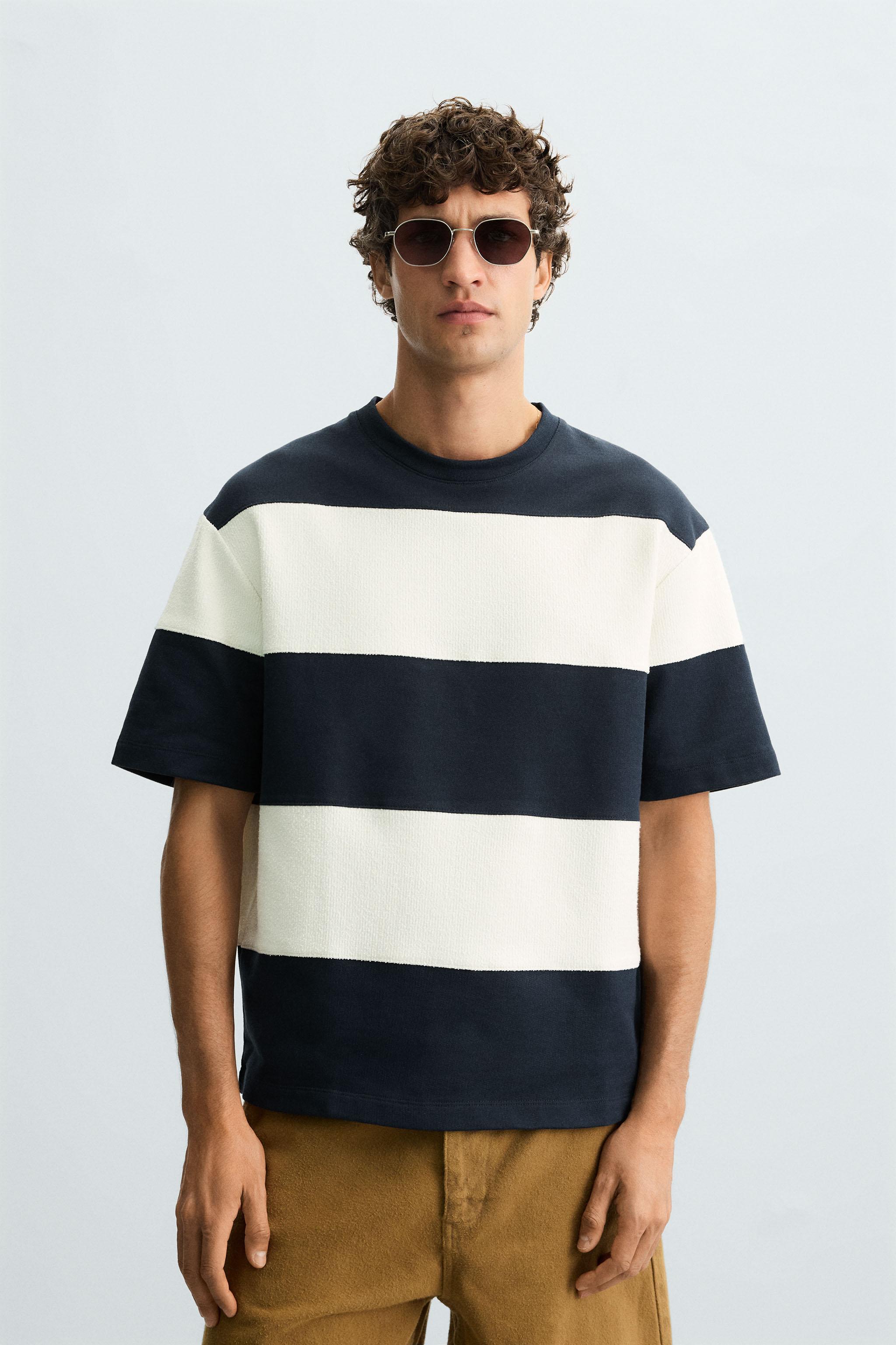 CONTRAST STRIPE SWEATSHIRT