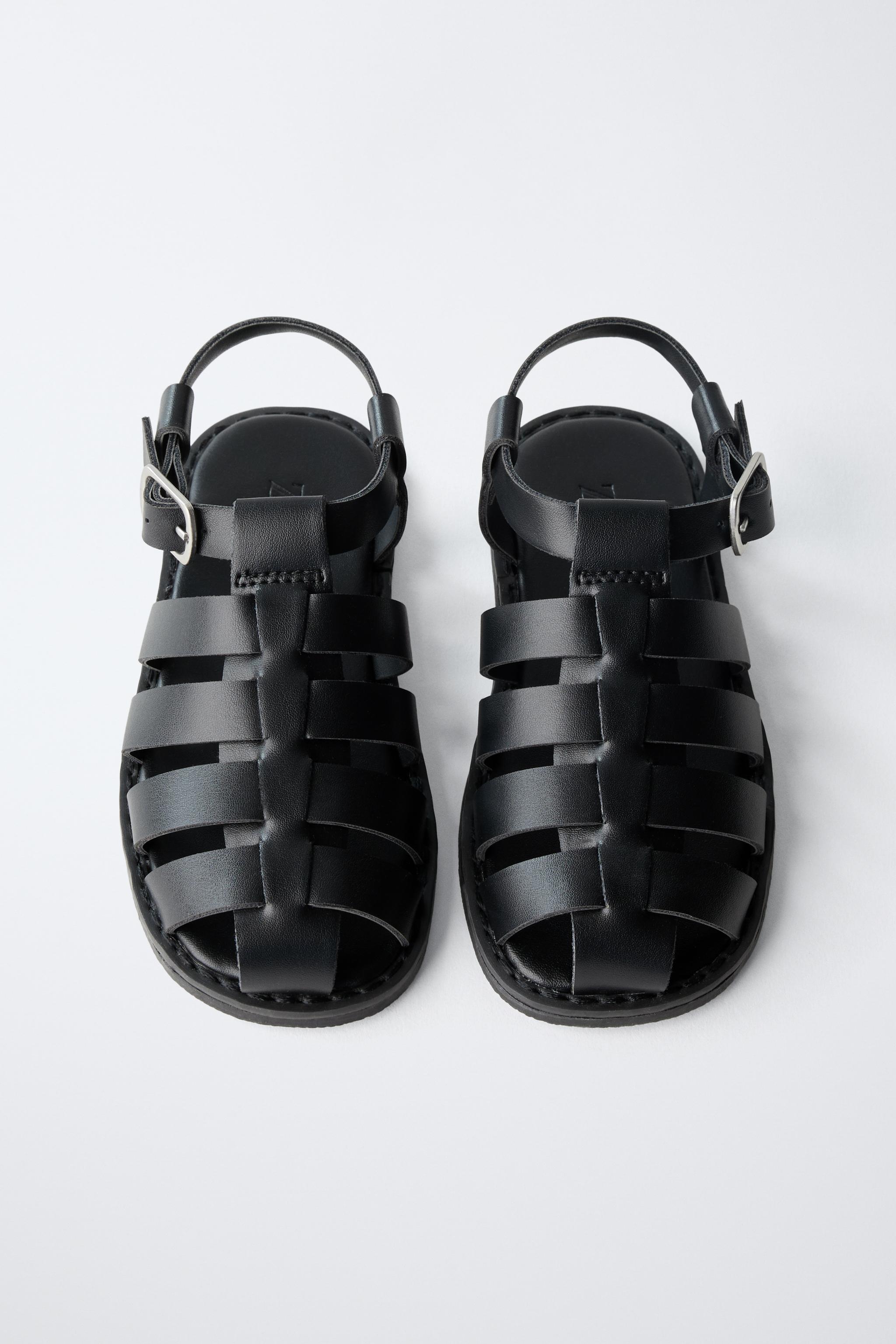 BUCKLED FISHERMAN SANDALS