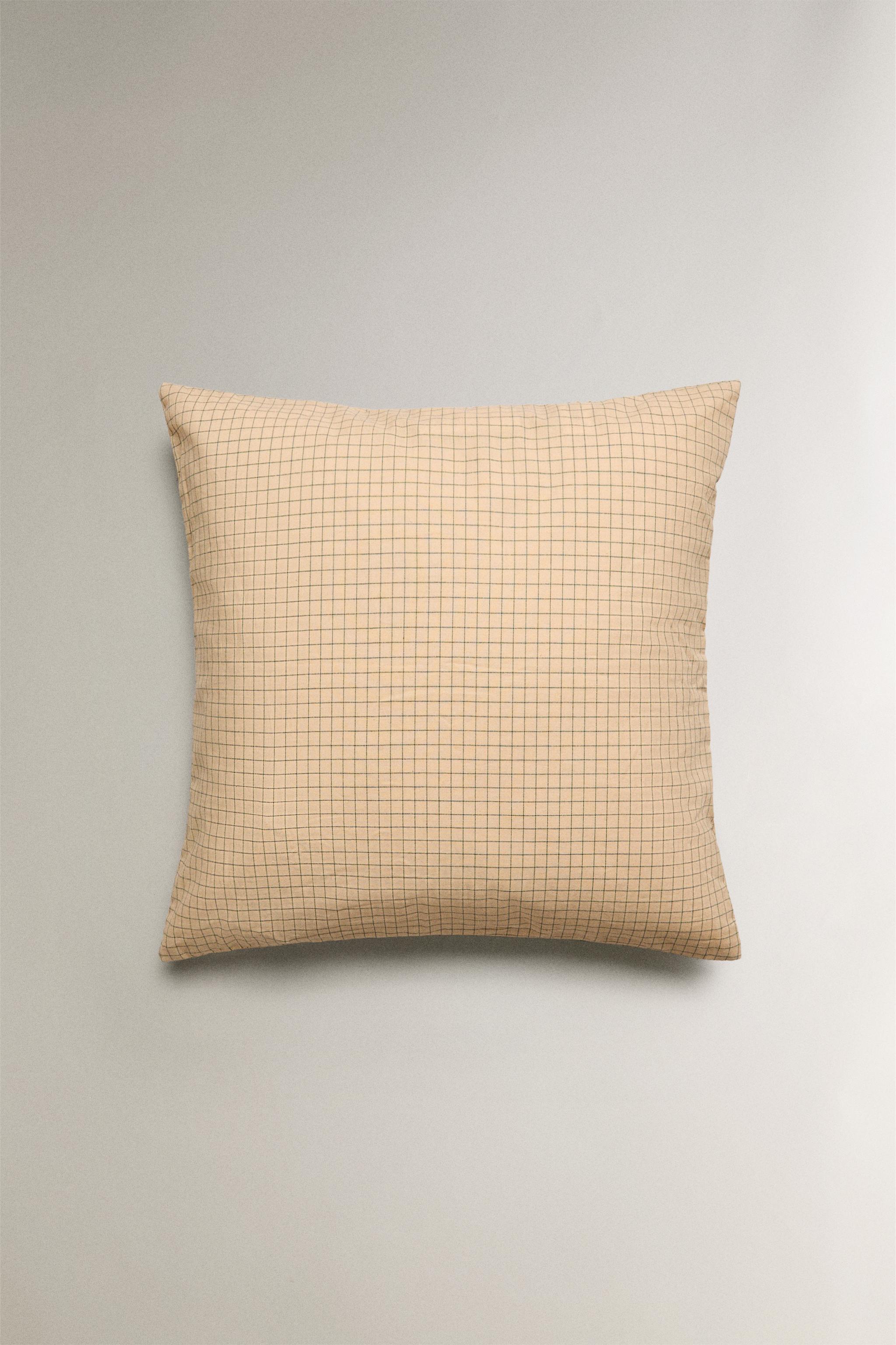 EMBROIDERED FLORAL THROW PILLOW COVER