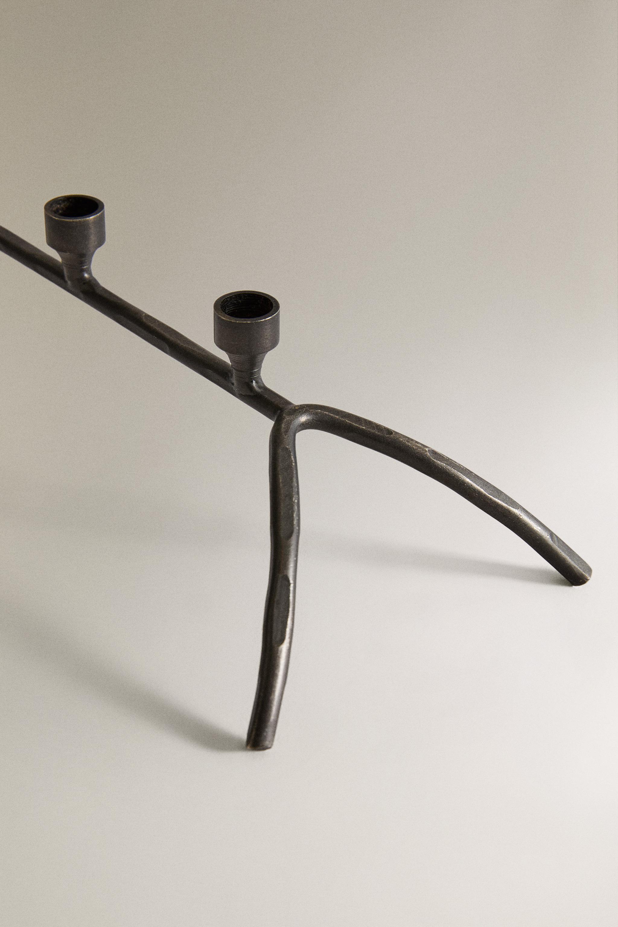 MULTIPLE CANDLESTICK