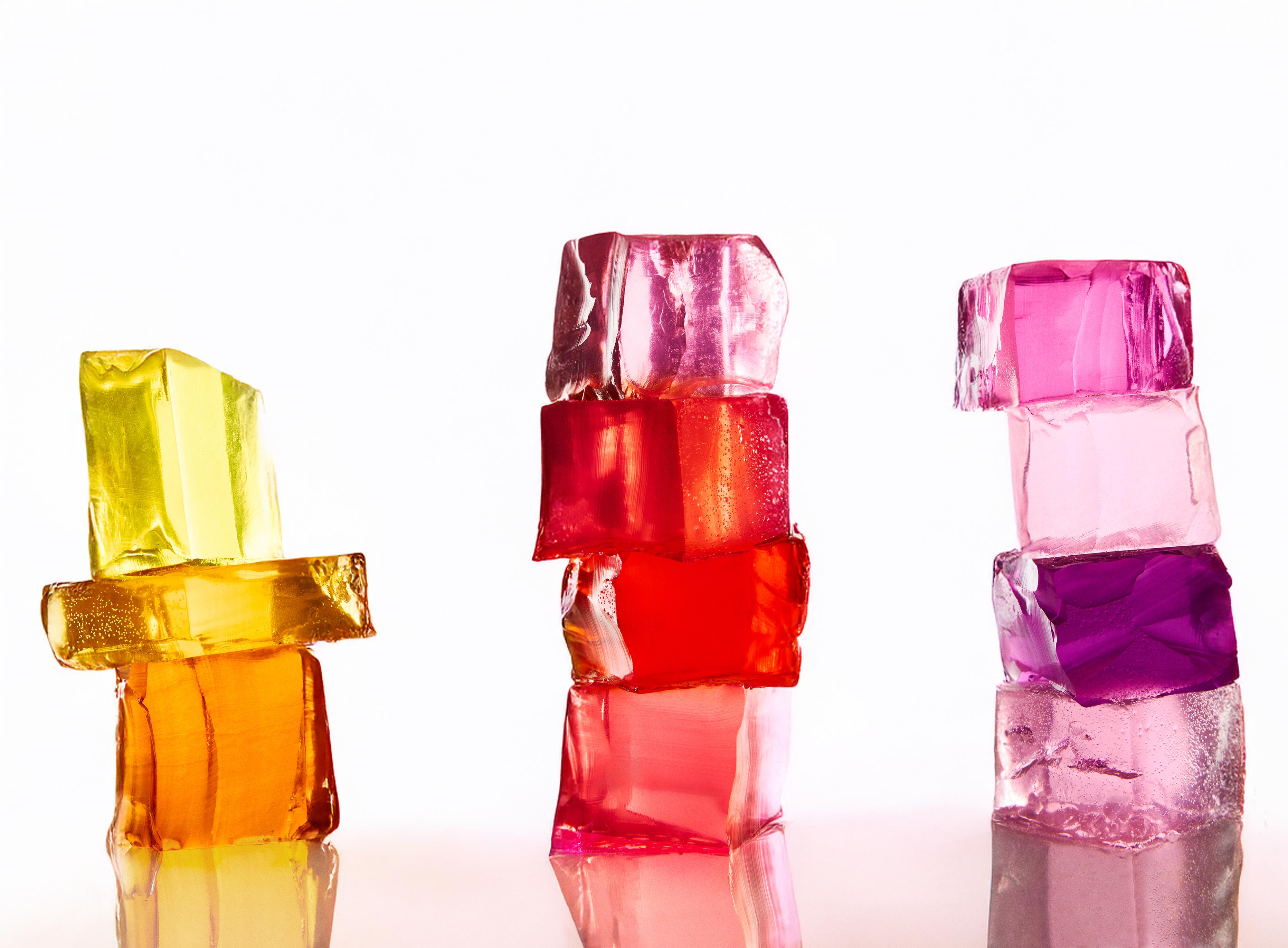 VIBRANT CARAMEL CANDY EDP 90 ML (3.04 FL. OZ).